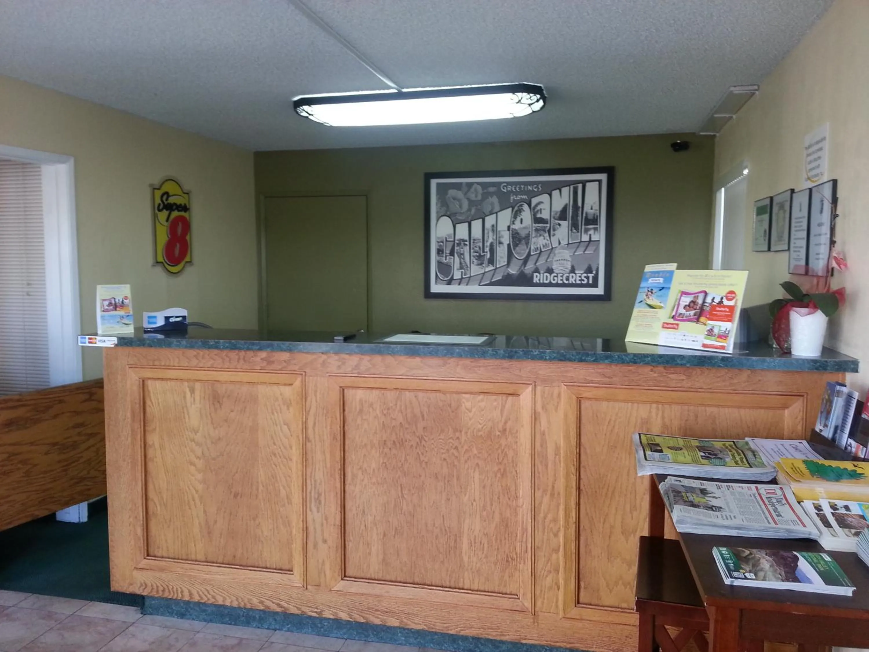 Lobby or reception in Super 8 by Wyndham Ridgecrest