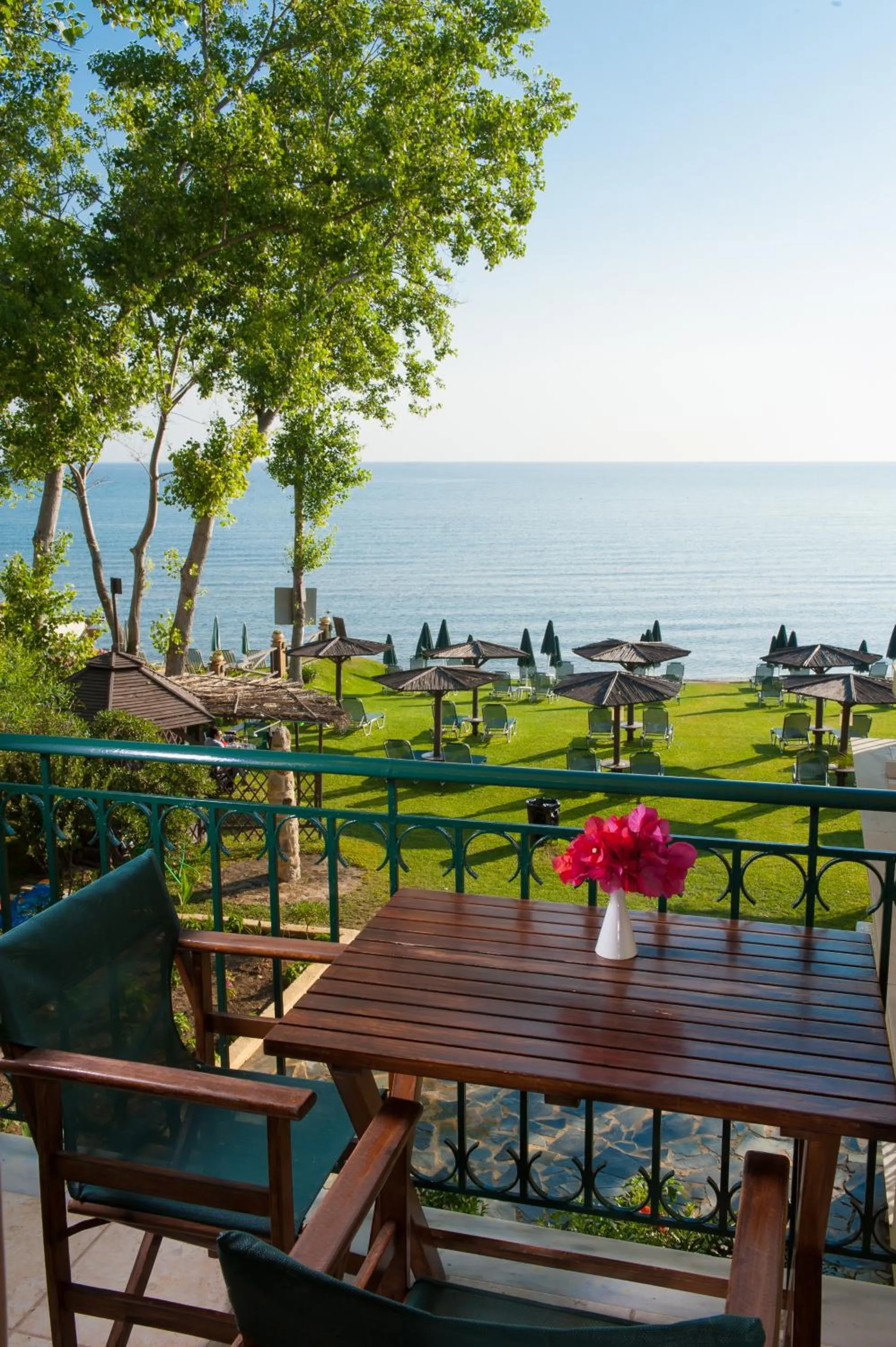 Day in Zarkadis Beach Apartments