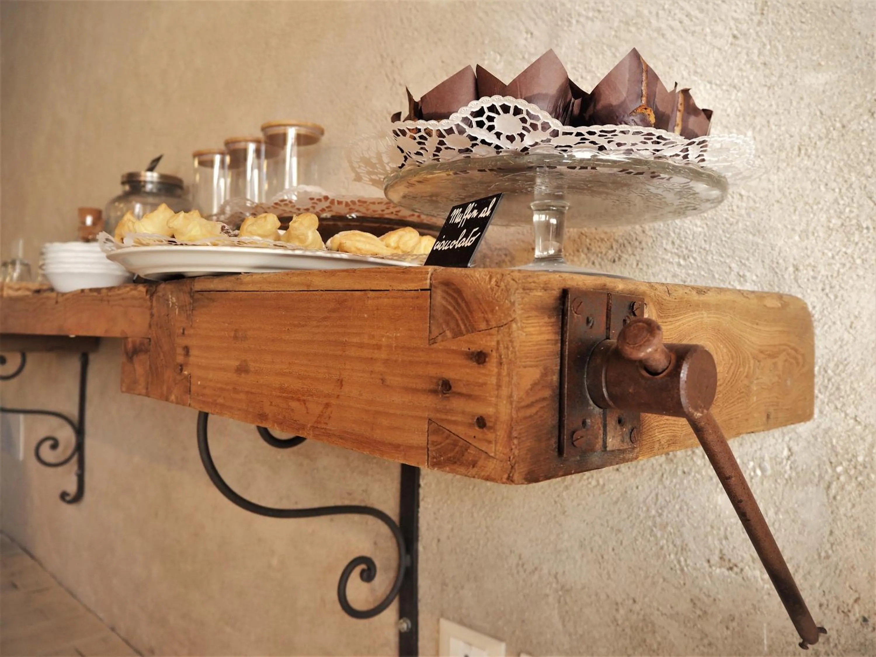 Food and drinks in B&B Antique Maison