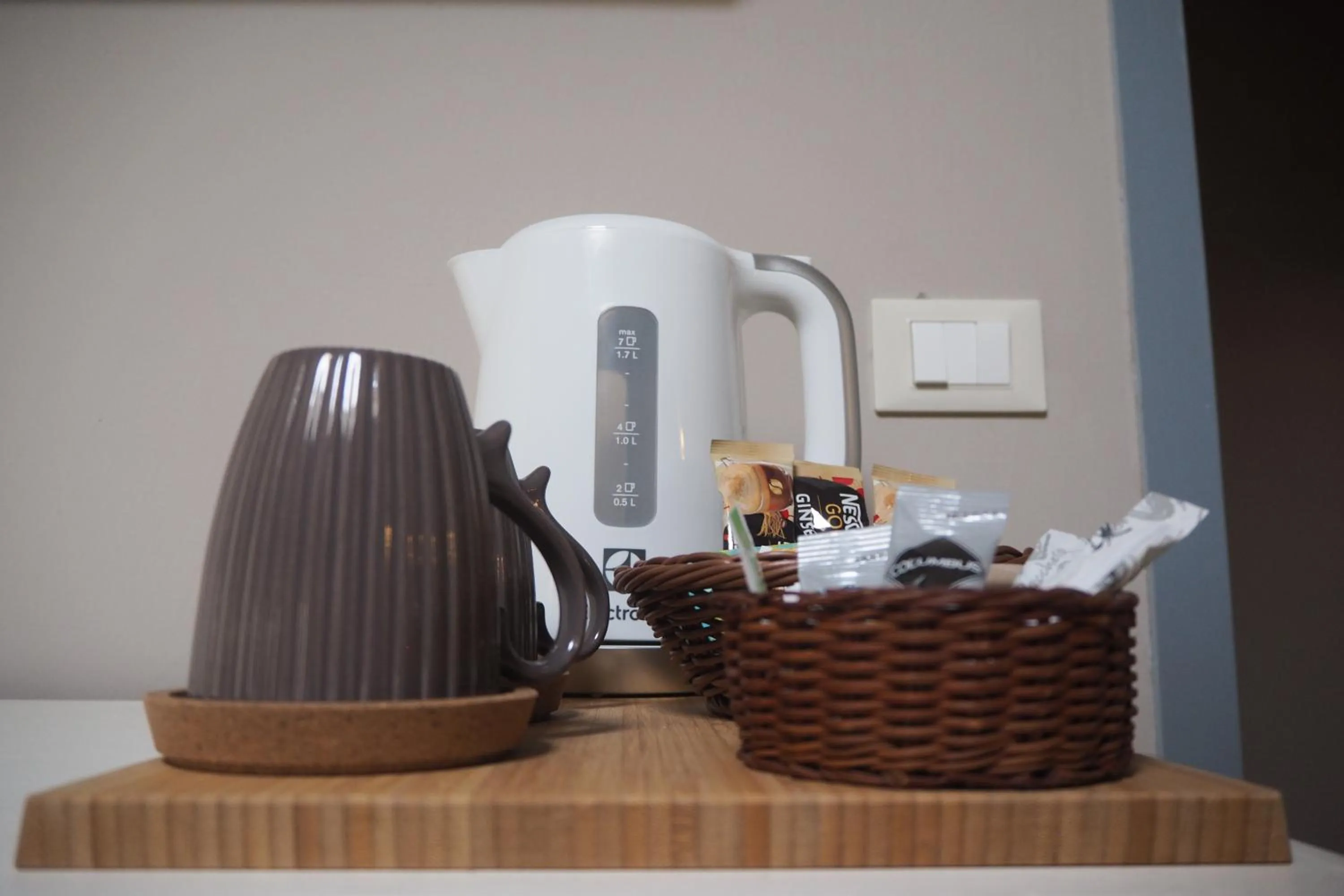 Coffee/tea facilities in B&B Antique Maison