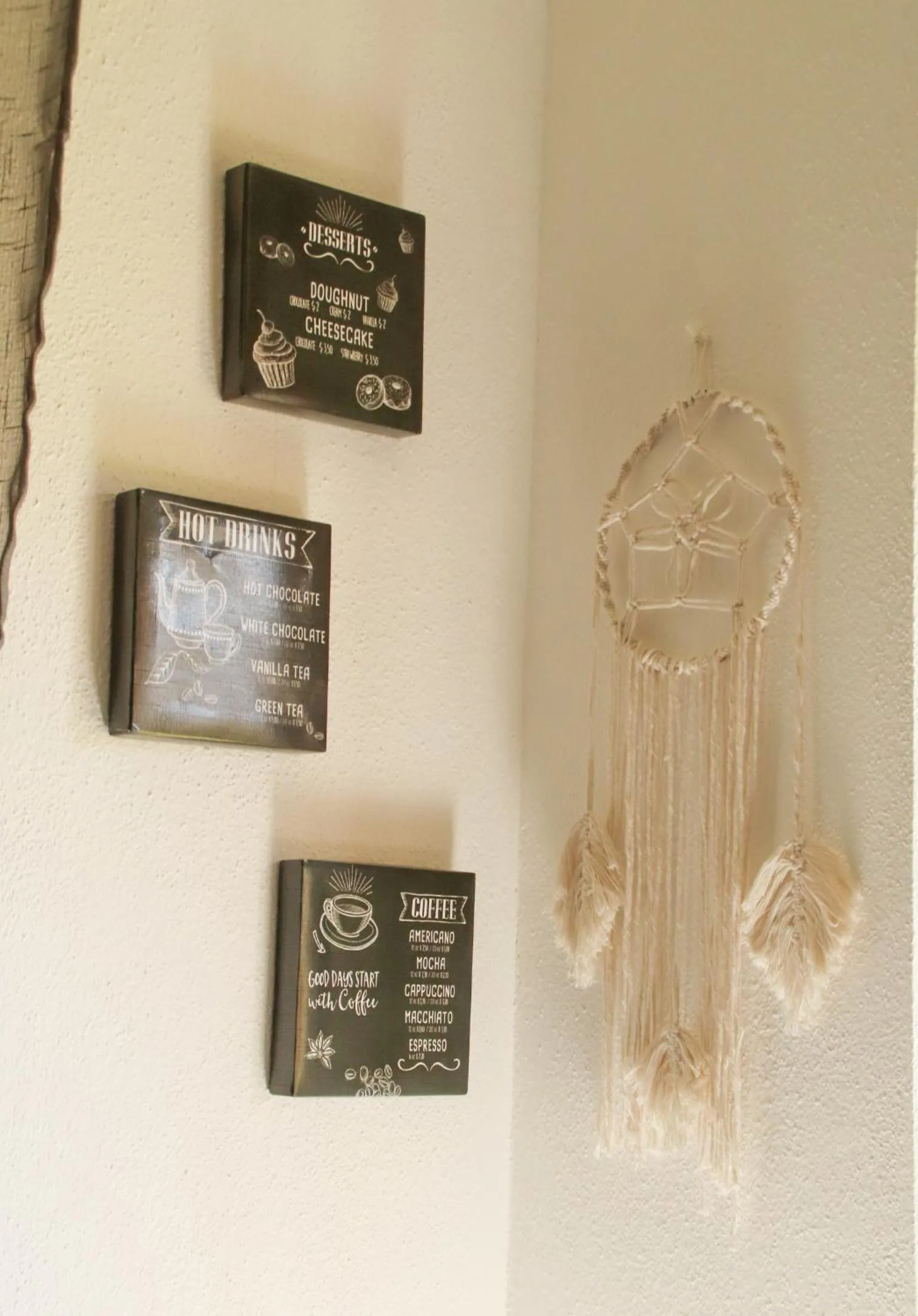 Seating area in Santu Bustianu