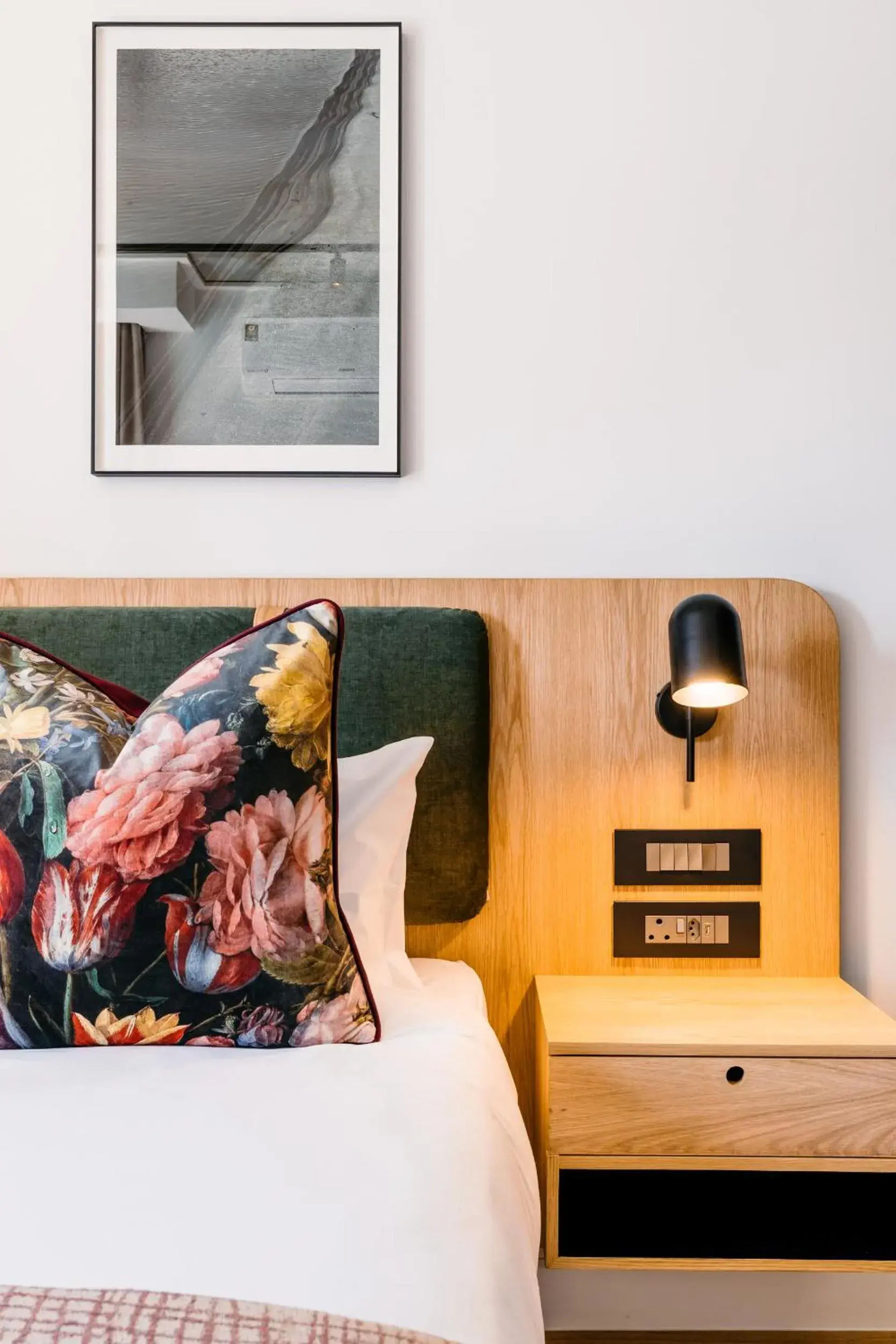 Two Bedroom Mountain View in Latitude Aparthotel by Totalstay Two Bedroom Mountain View in Latitude Aparthotel by Totalstay