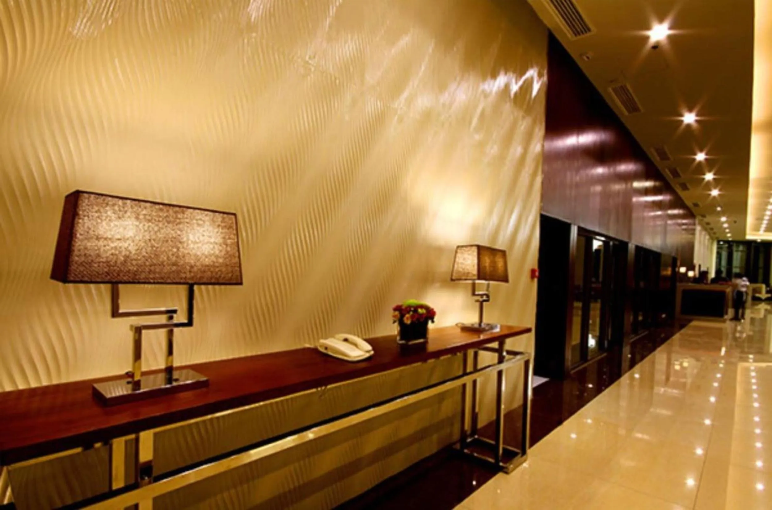 Lobby or reception in Mandarin Plaza Hotel