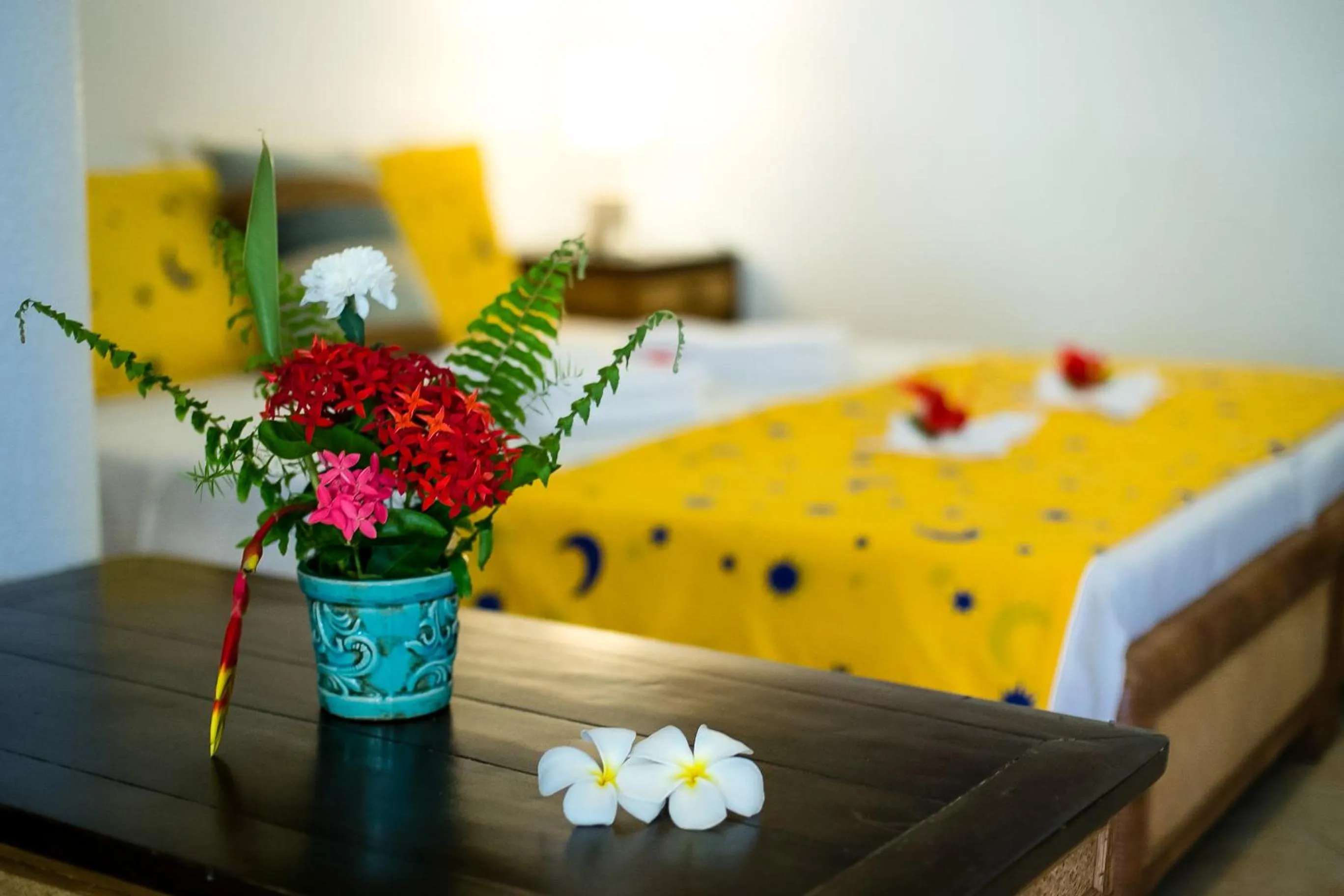 Bed in Dolphin House Resort Moalboal