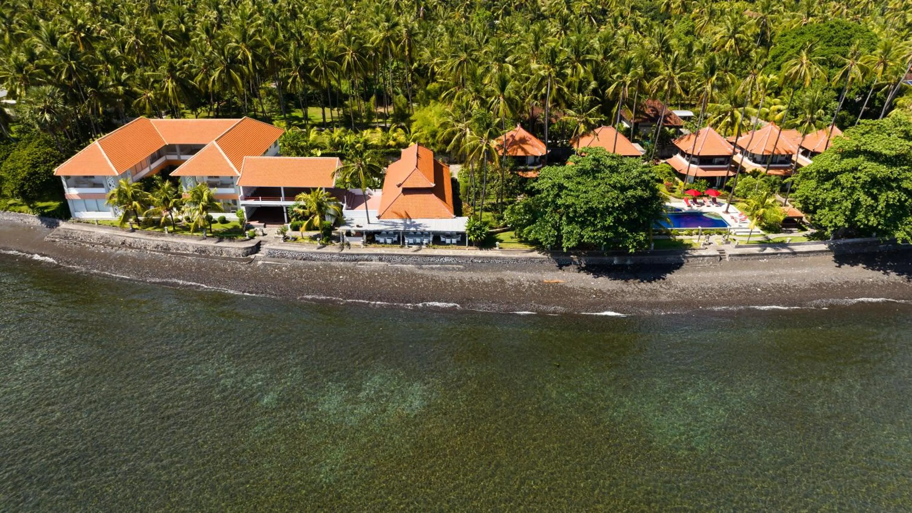 Property building in Bondalem Beach Club