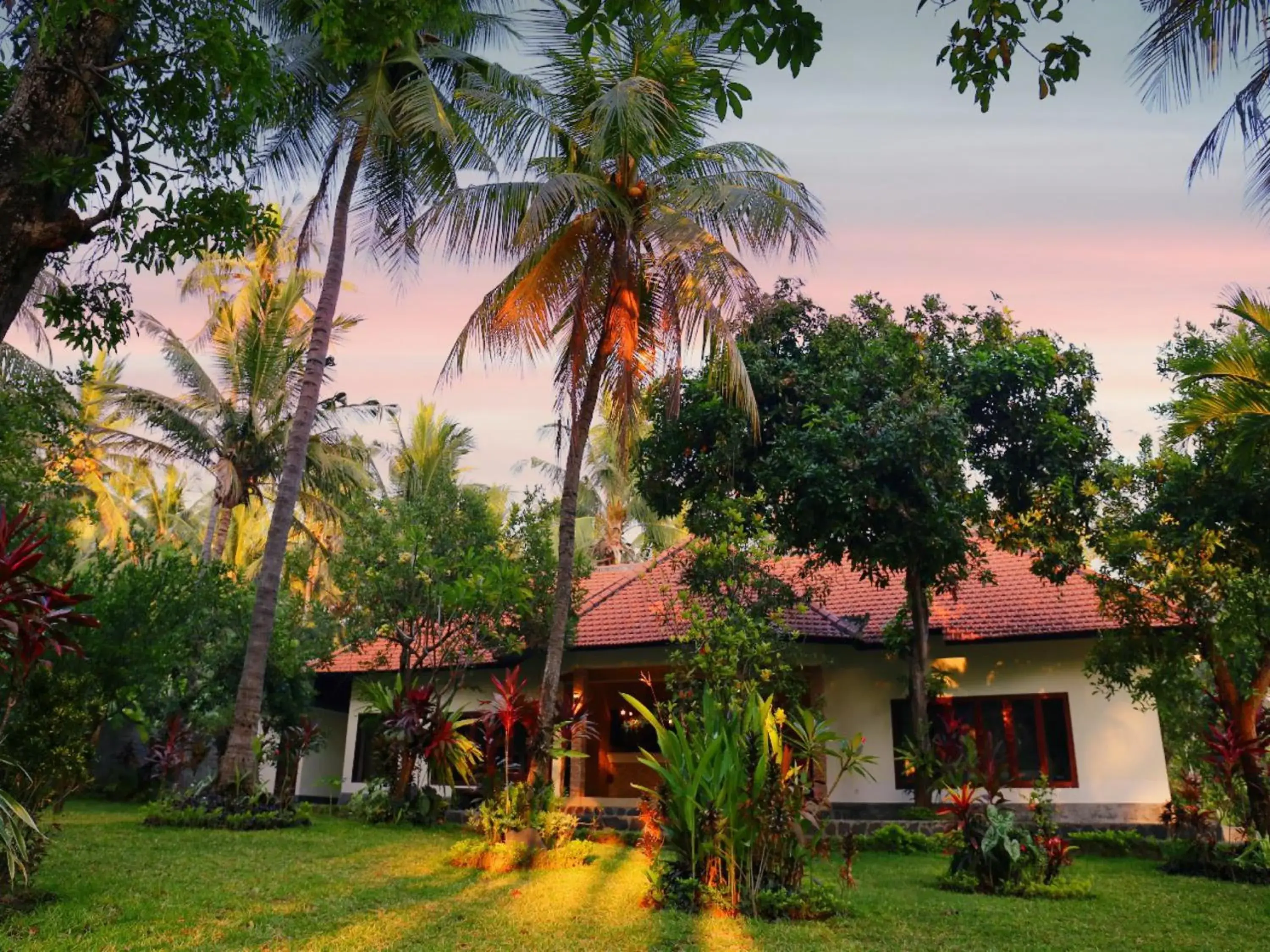 Villa with Garden View in Bondalem Beach Club Villa with Garden View in Bondalem Beach Club