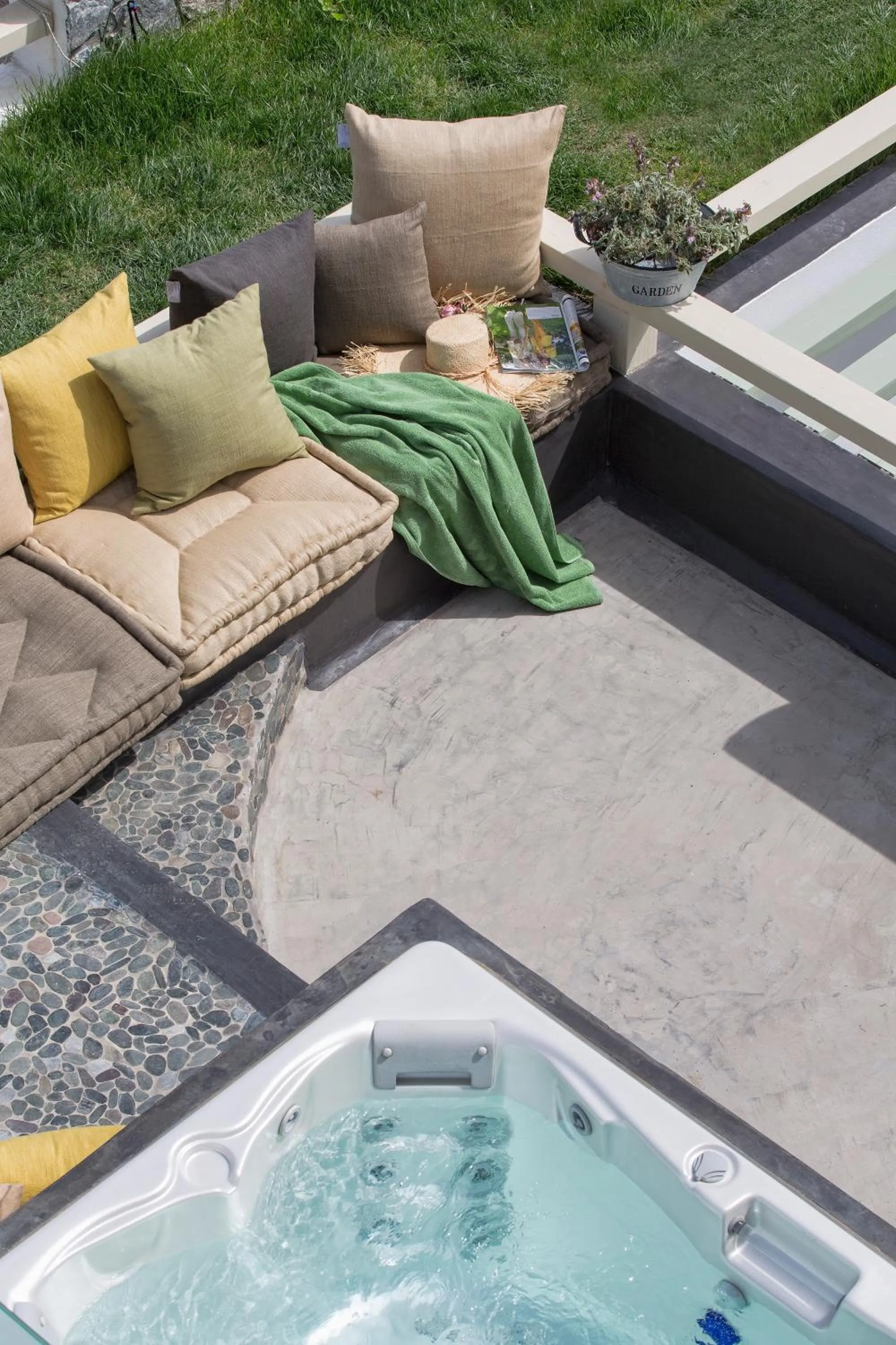 Patio in Melograno Villas