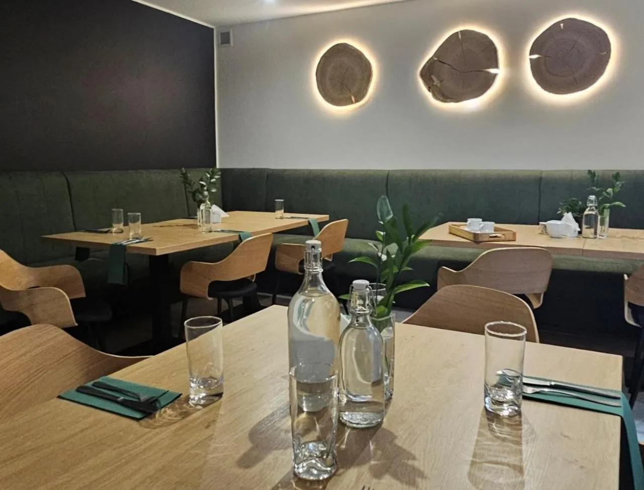 Restauracja i Noclegi Pod Kasztanami