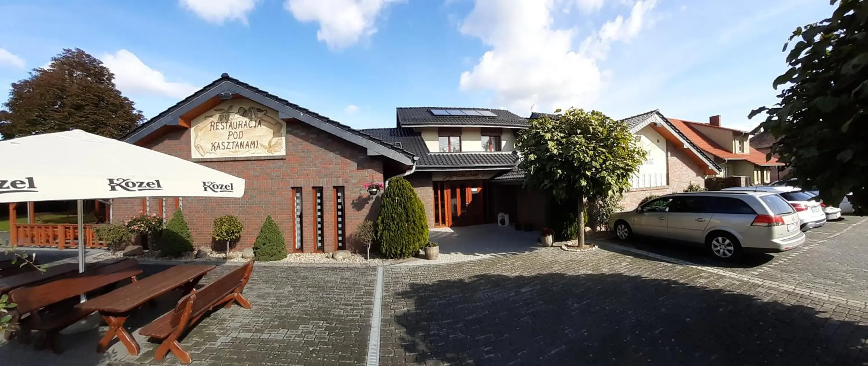 Restauracja i Noclegi Pod Kasztanami Restauracja i Noclegi Pod Kasztanami