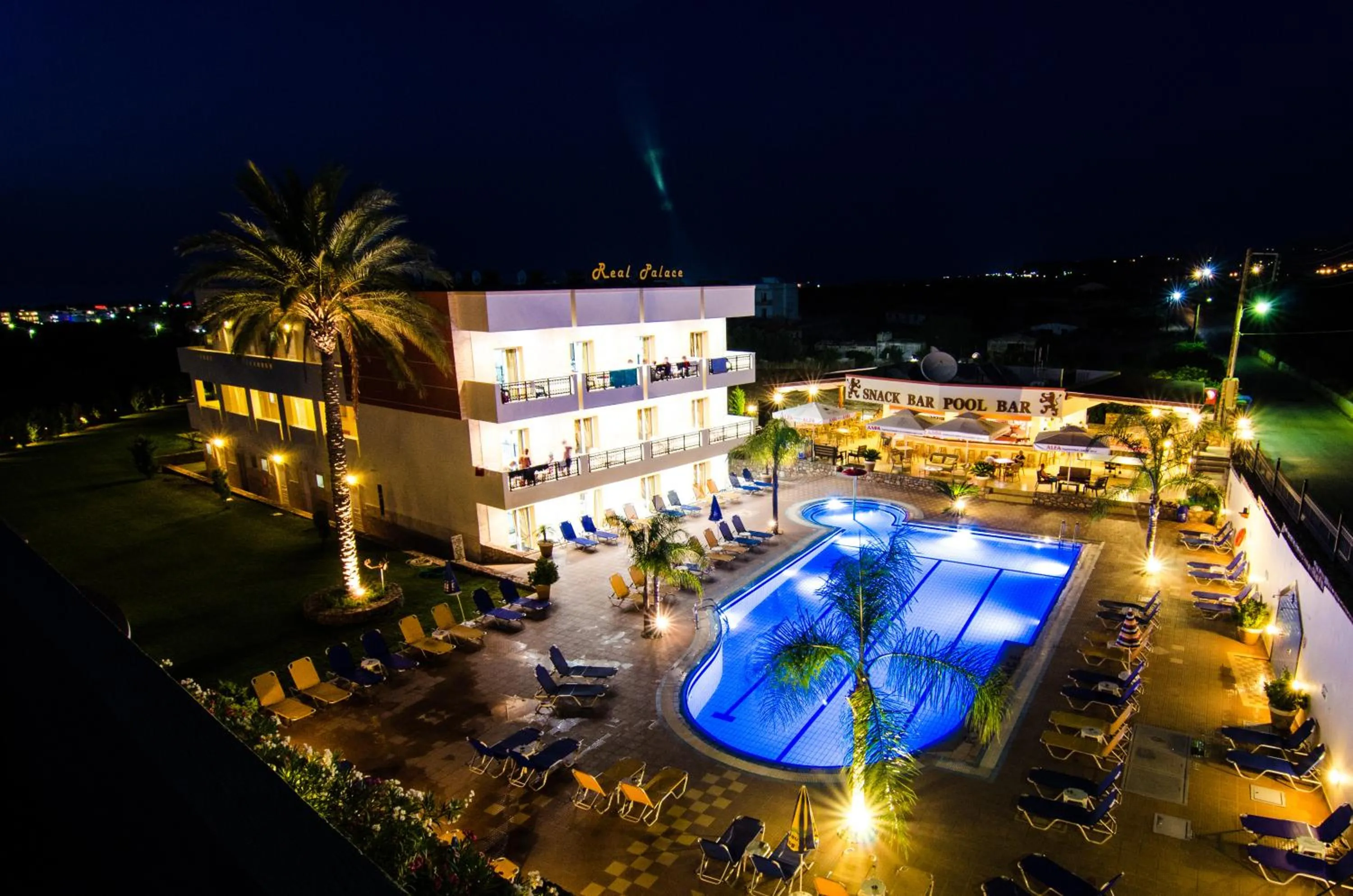 Bird's eye view in Real Palace