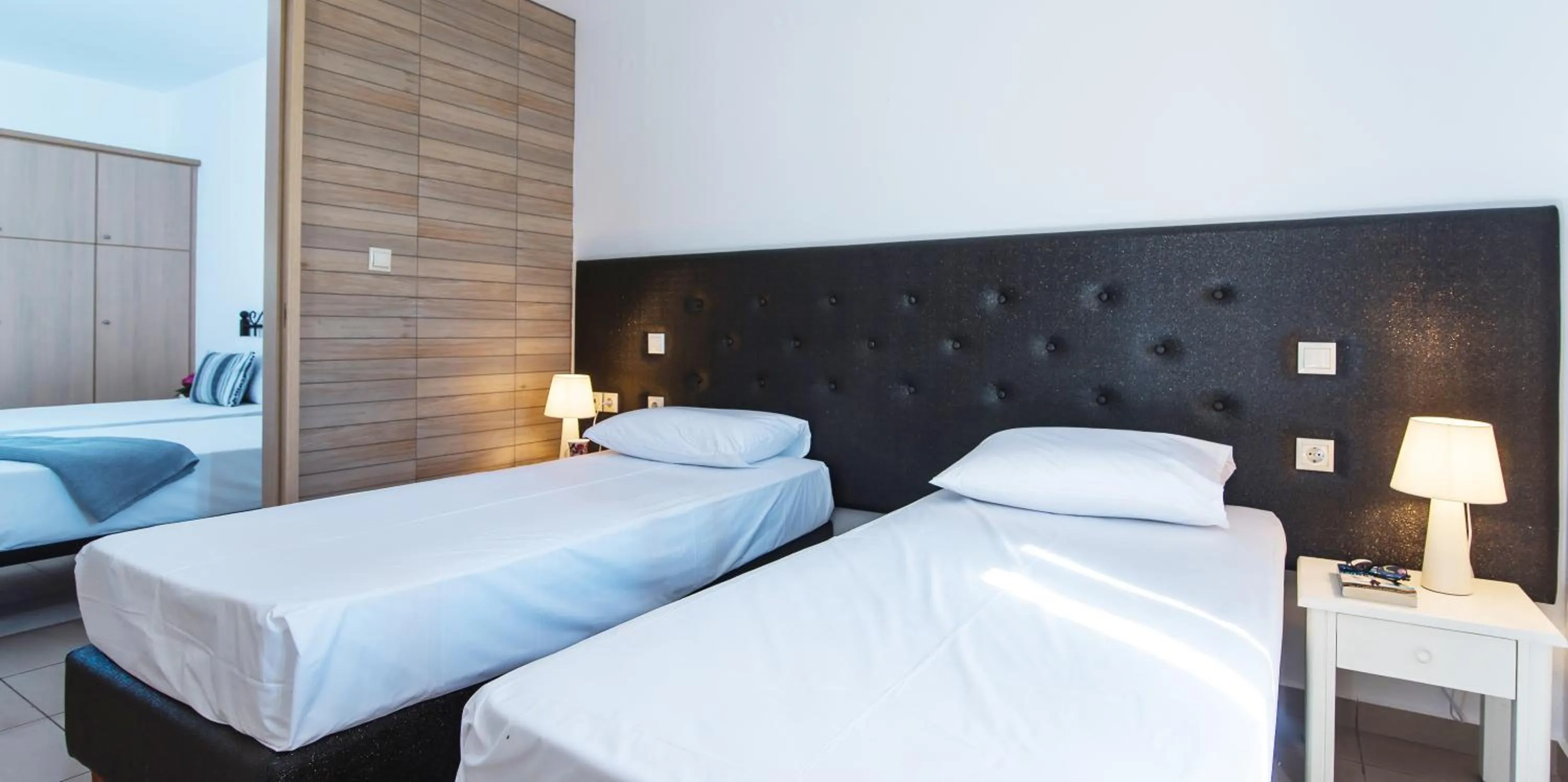 Bedroom, Bed in Real Palace