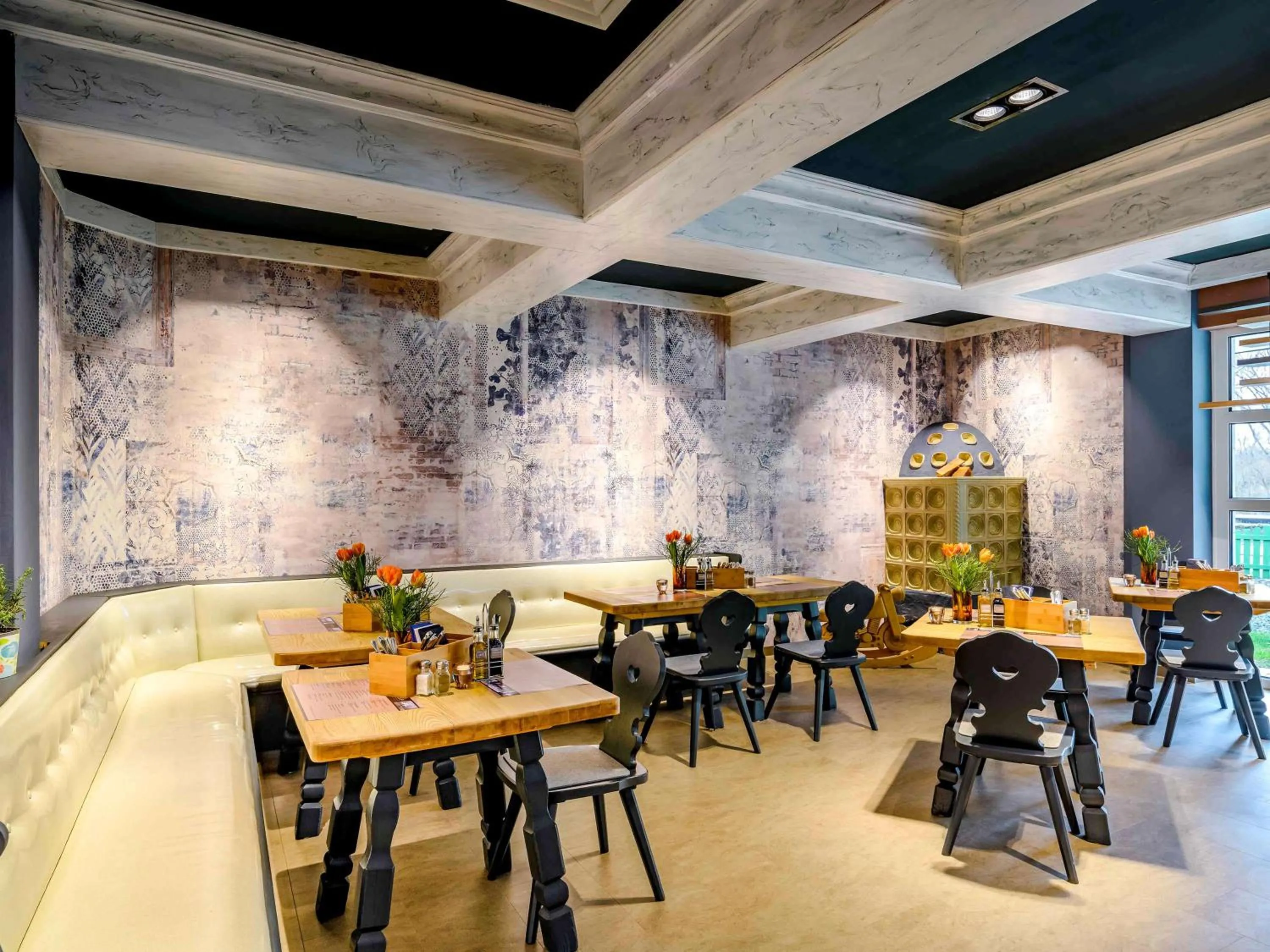 Restaurant/places to eat in Ibis Styles Regensburg