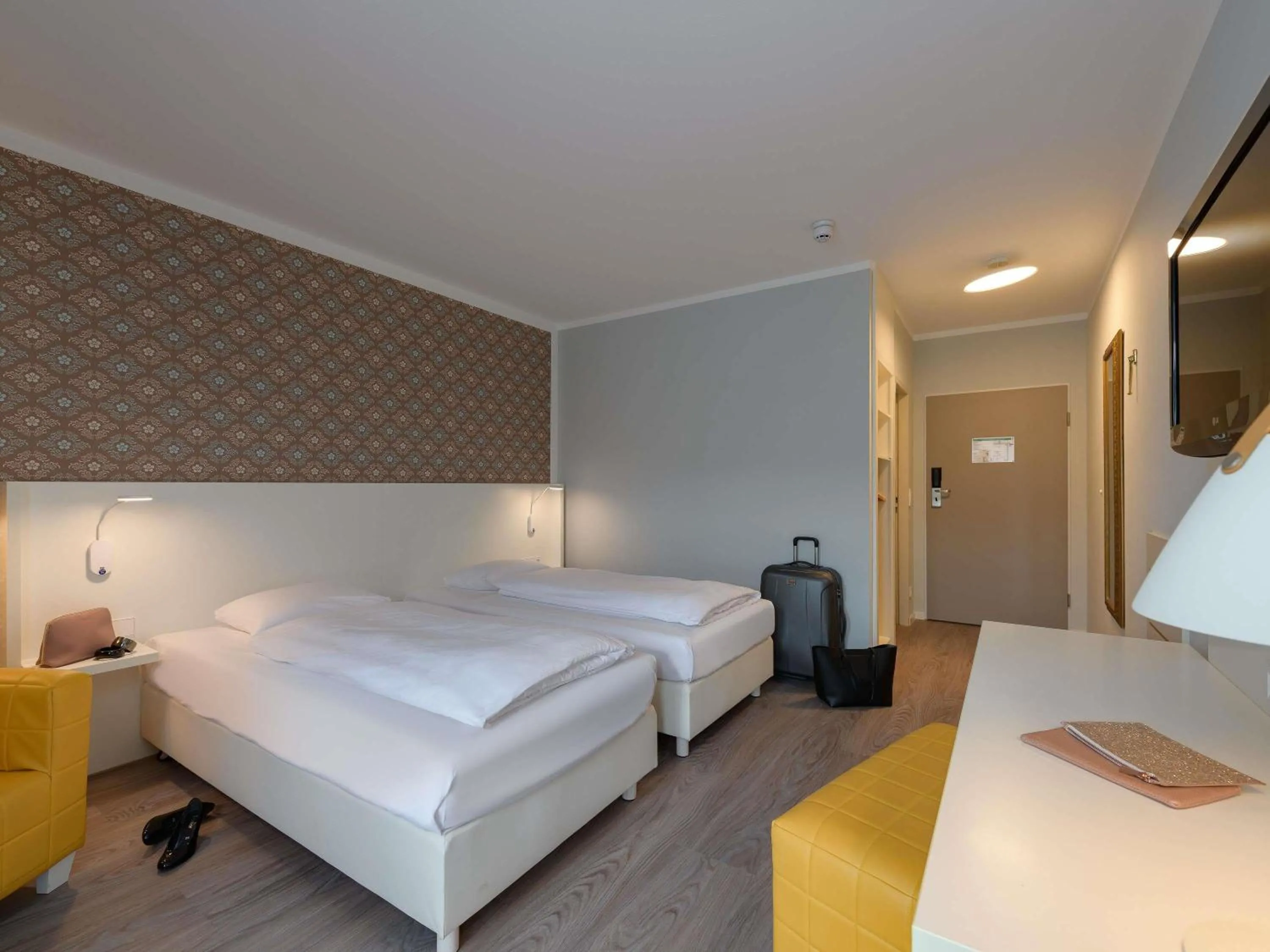 Bedroom, Bed in Ibis Styles Regensburg
