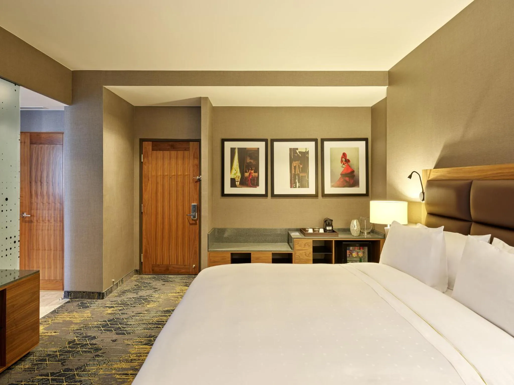 Photo of the whole room, Bed in Fiesta Americana Viaducto Aeropuerto