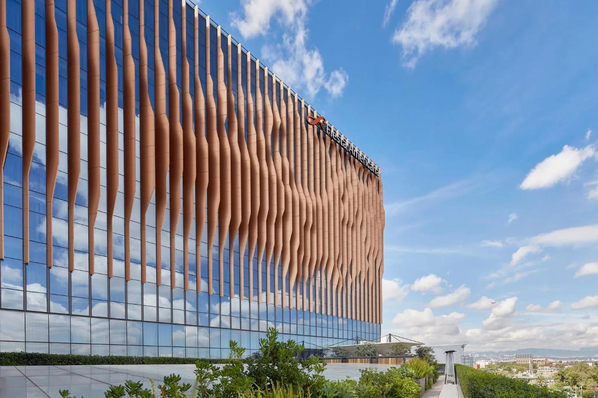 Property building in Fiesta Americana Viaducto Aeropuerto