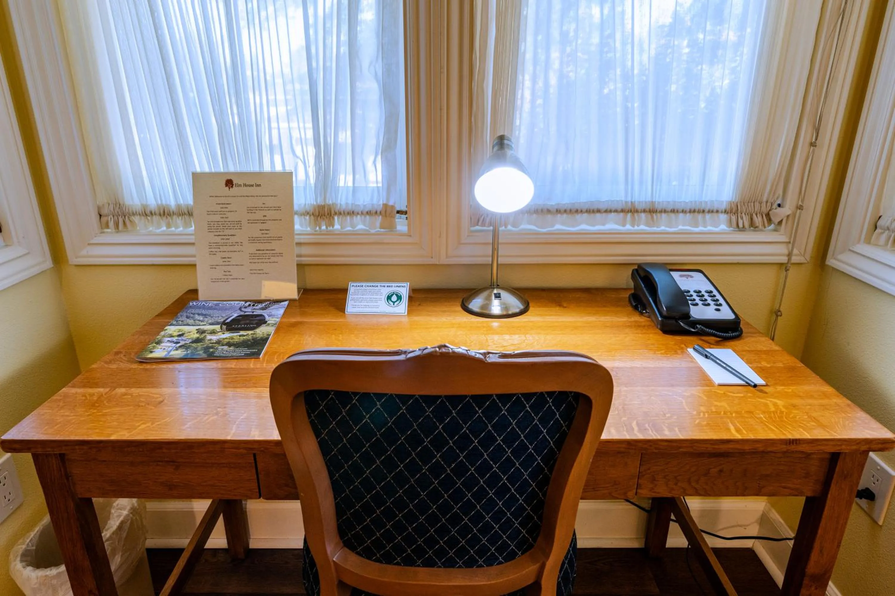 Seating area in Elm House Inn