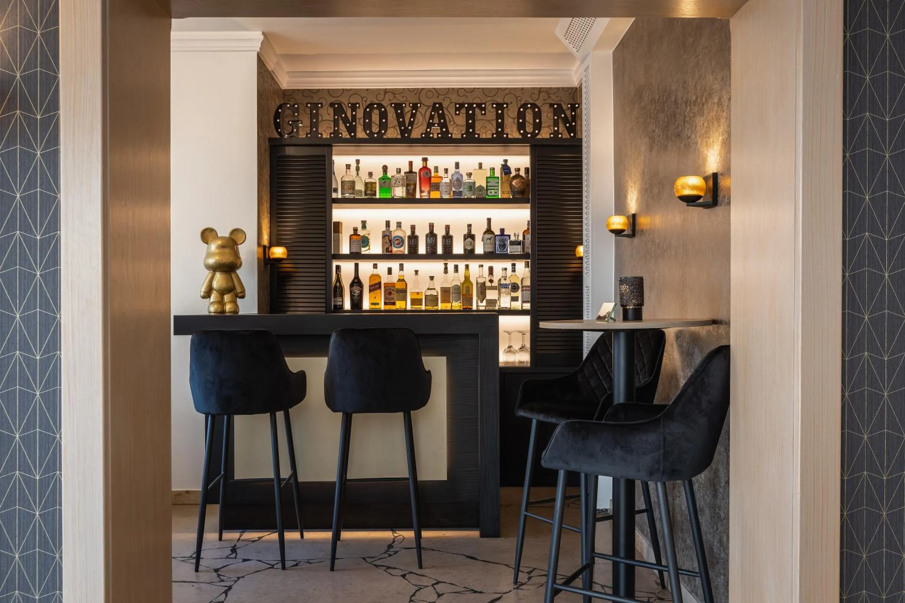 Lounge or bar in SMARTY Hotel Euler Homburg, Saar - KONTAKTLOSER SELF CHECK-IN
