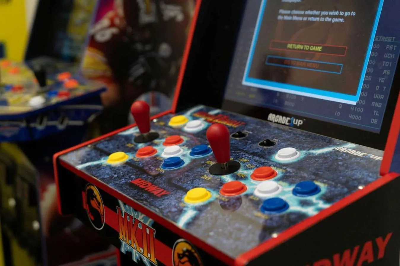 Game Room in Waikiki Resort Hotel