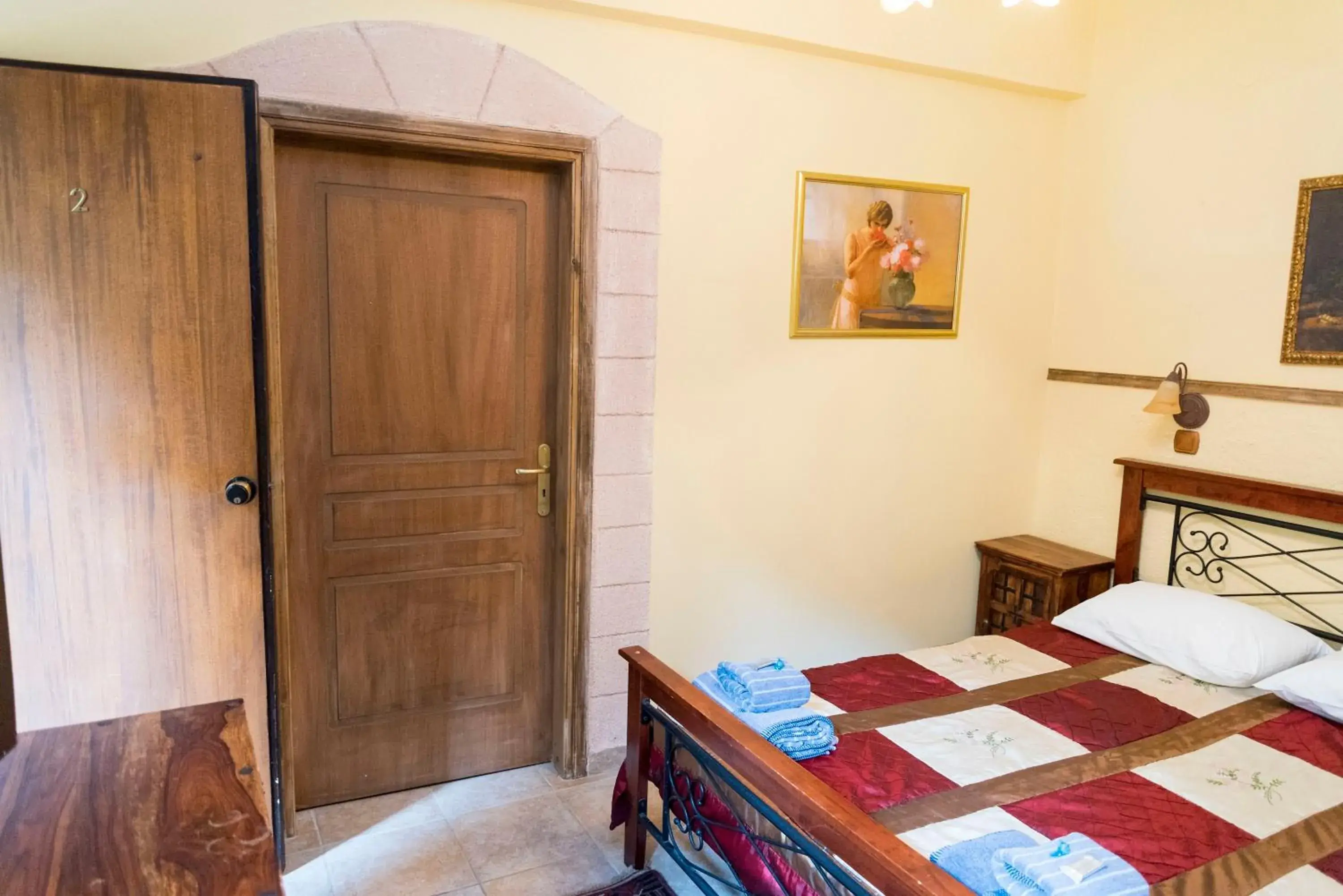 Ground Floor Room 2 in Spot Hotel Ground Floor Room 2 in Spot Hotel