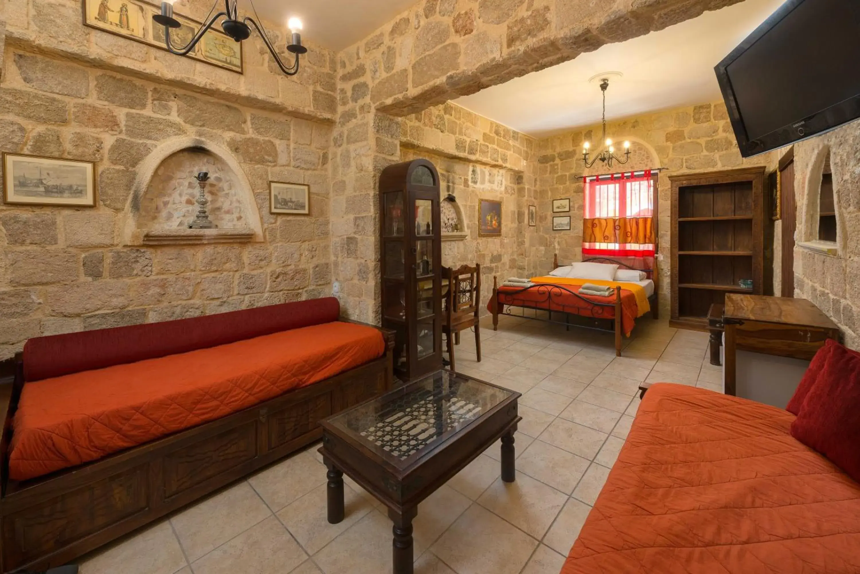 Ground Floor Room 3 in Spot Hotel Ground Floor Room 3 in Spot Hotel