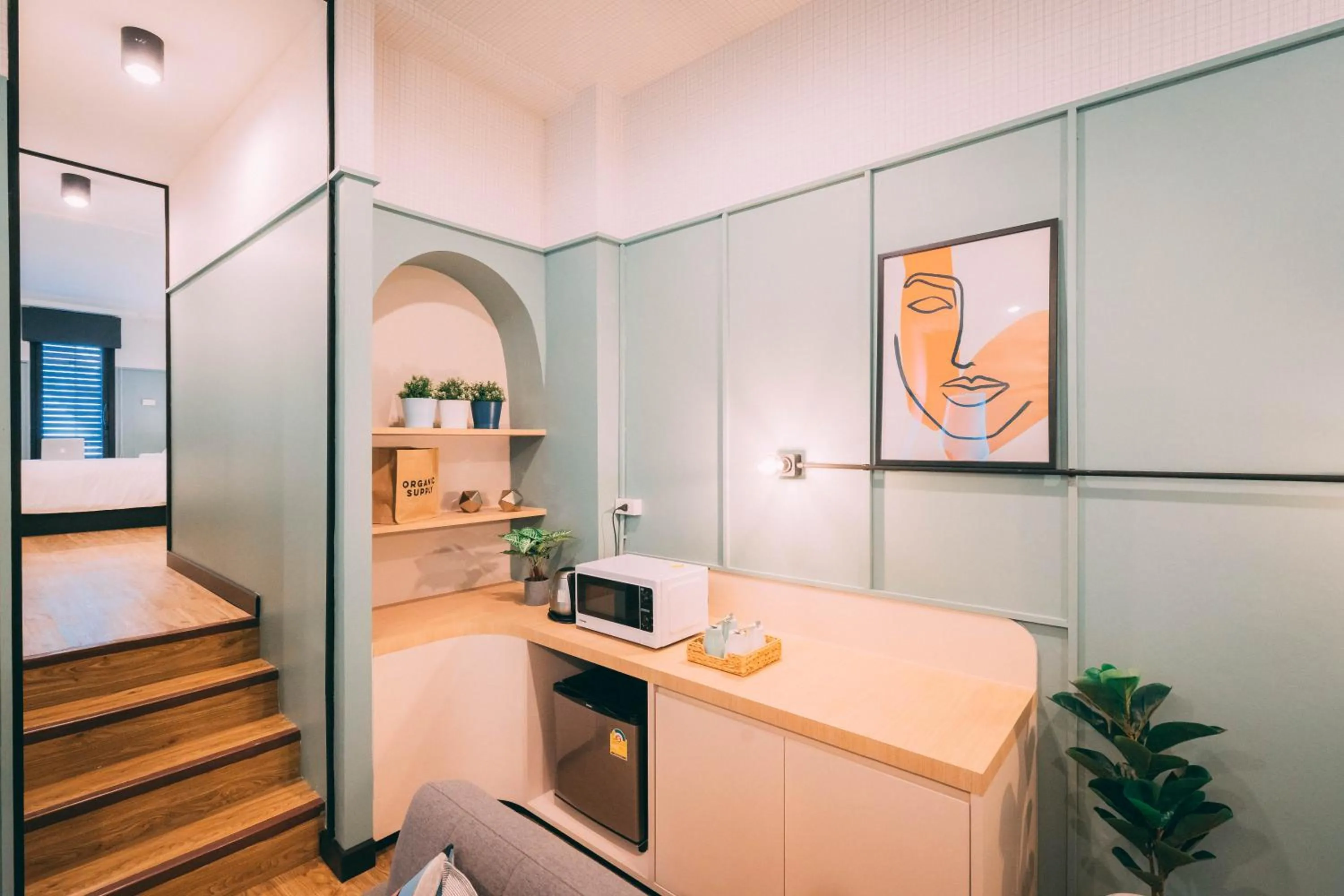 Saffron Hill Bangkok