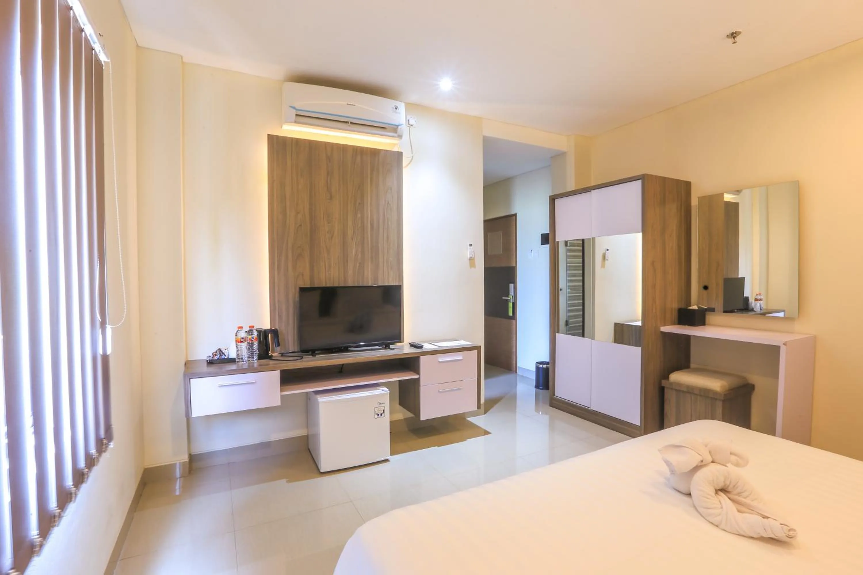 Area and facilities, Bed in Canggu Dream Village Hotel and Suites