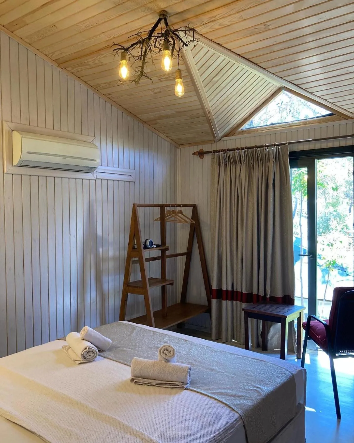 Bed in Koala Bungalows