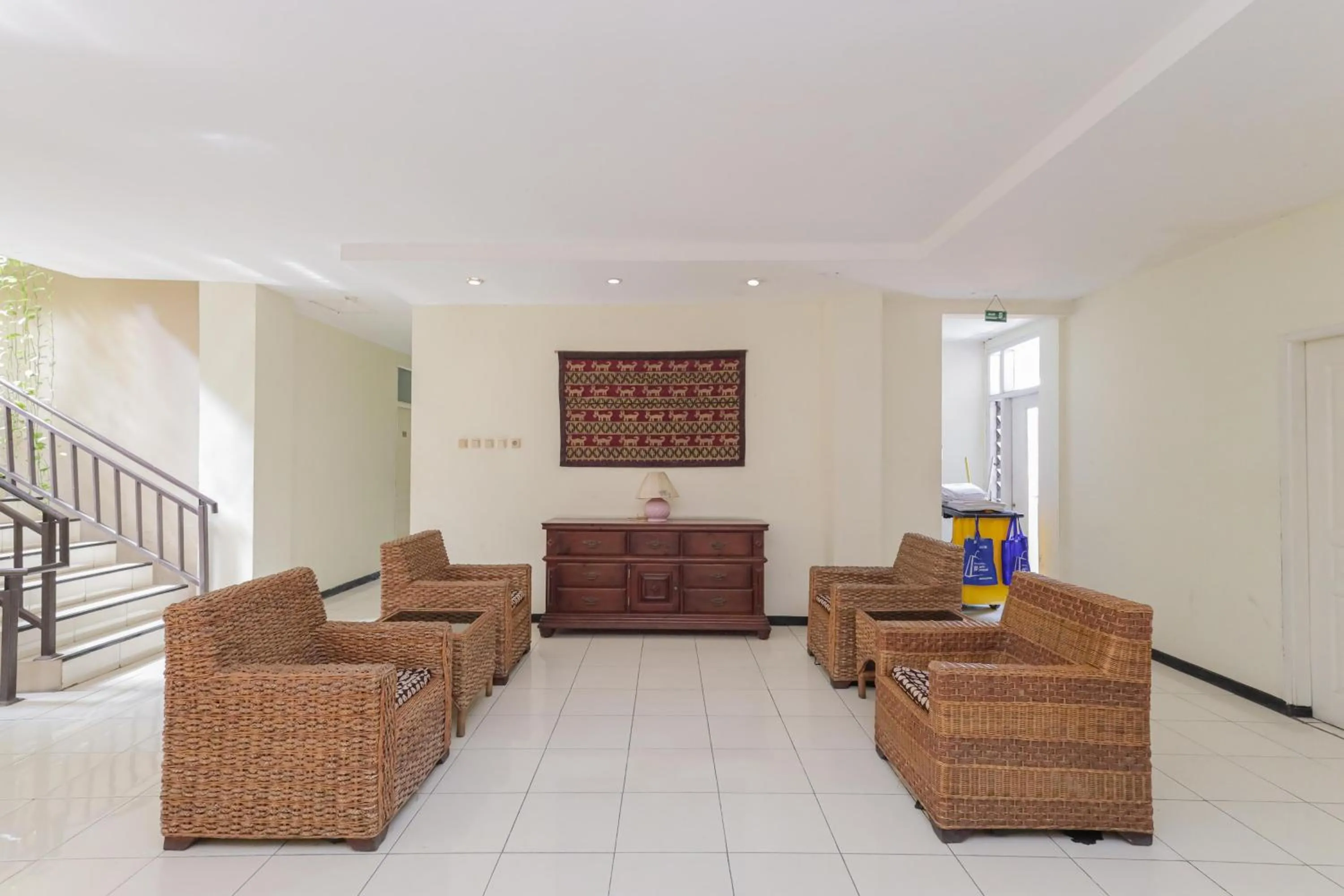 Seating area in RedDoorz near Gubeng Station Surabaya