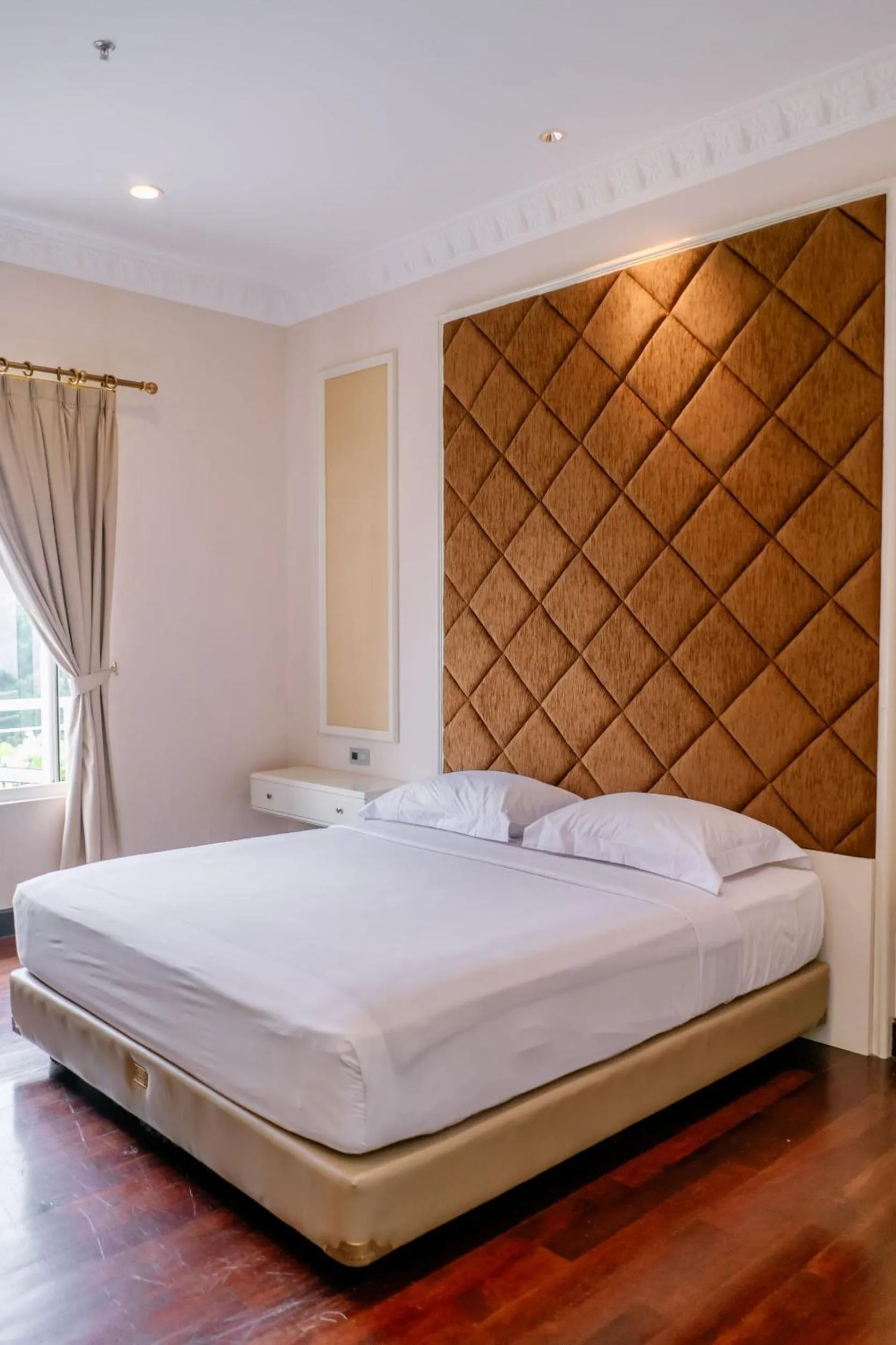 Bedroom, Bed in Beth Kasegaran Theresia