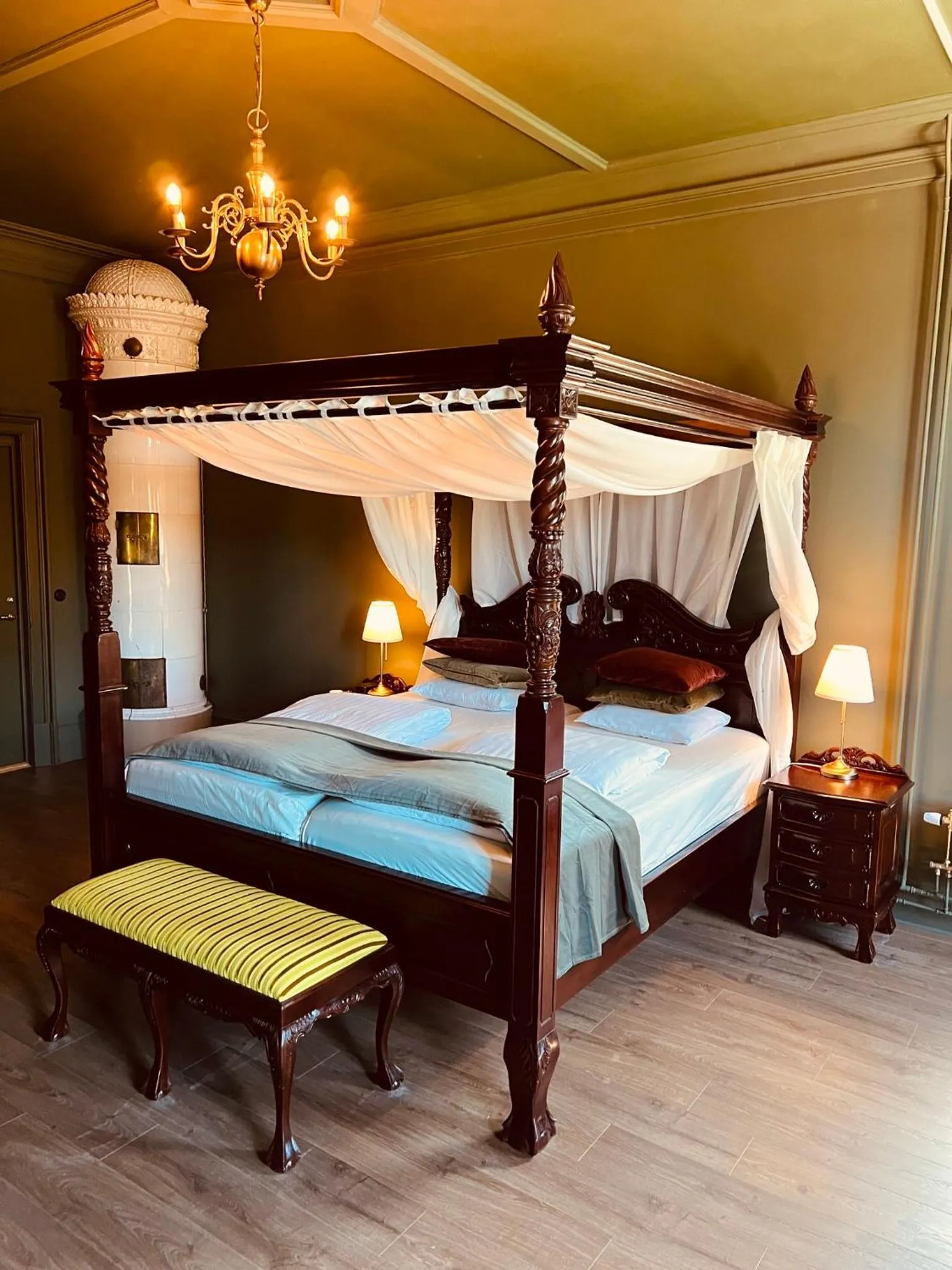 Bed in Torreby Slott Hotel & Golf