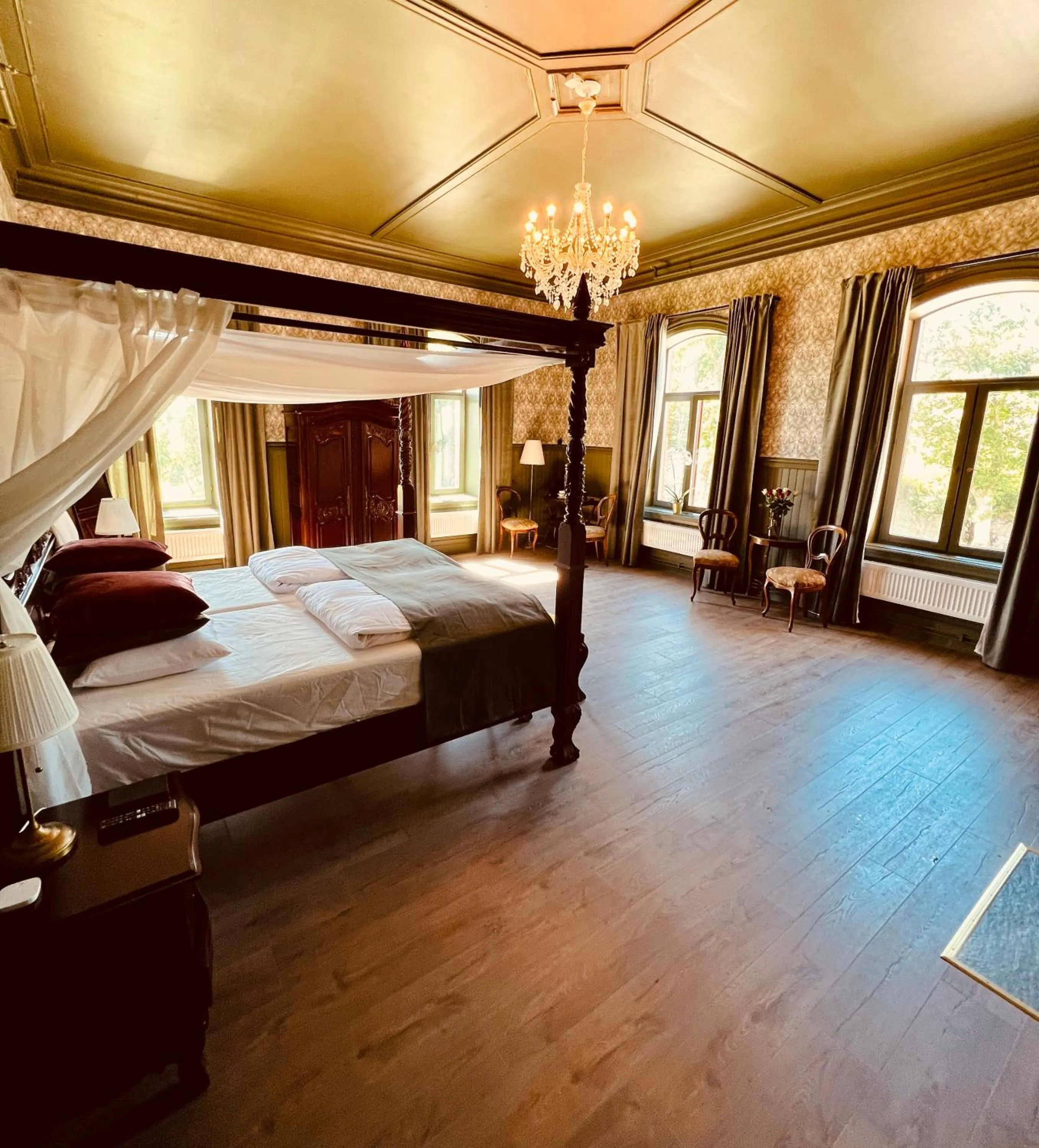 Bed in Torreby Slott Hotel & Golf