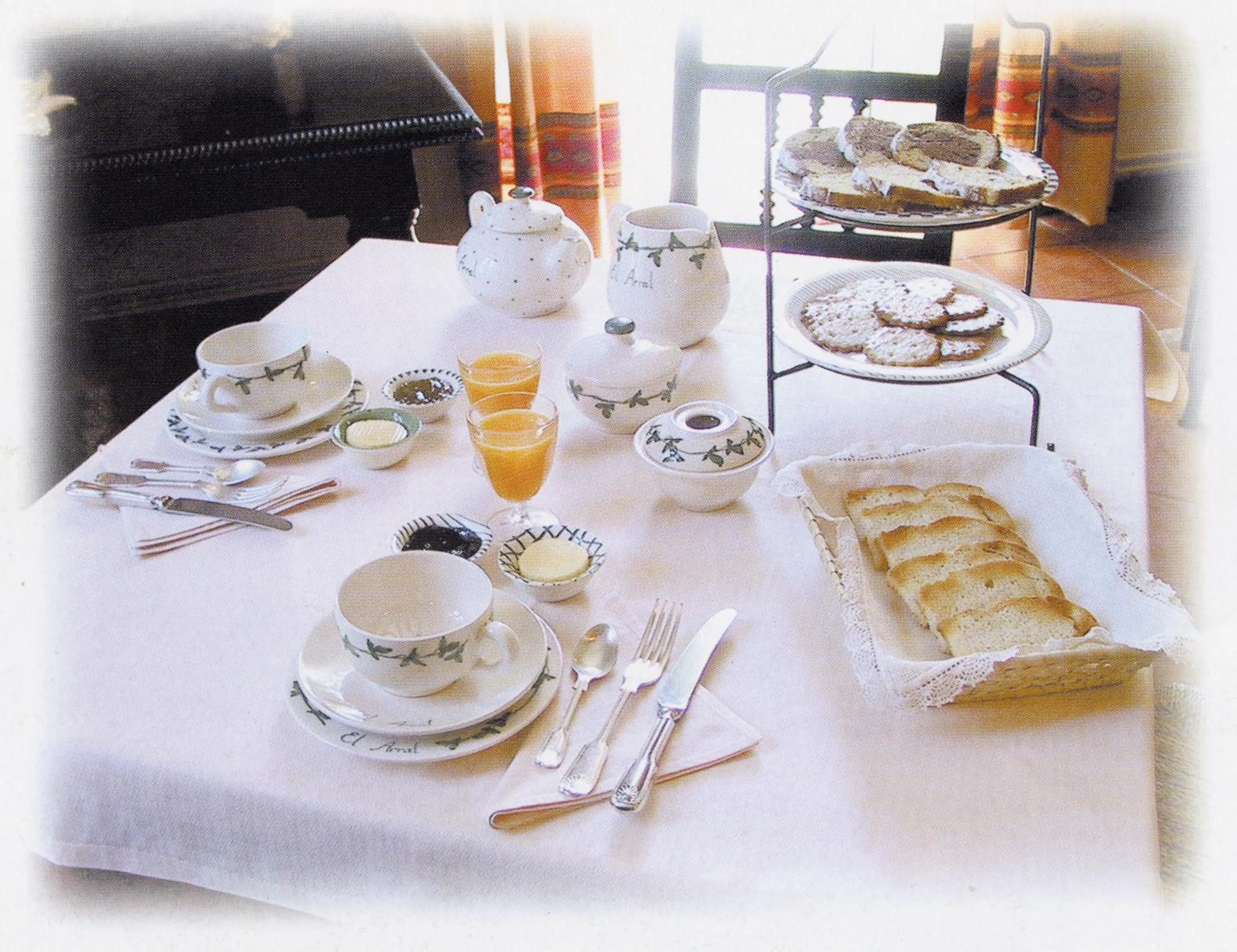 Food and drinks in Hotel Casona El Arral