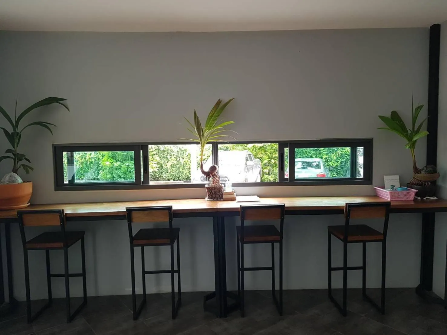 Restaurant/places to eat in Atom Phuket Hotel