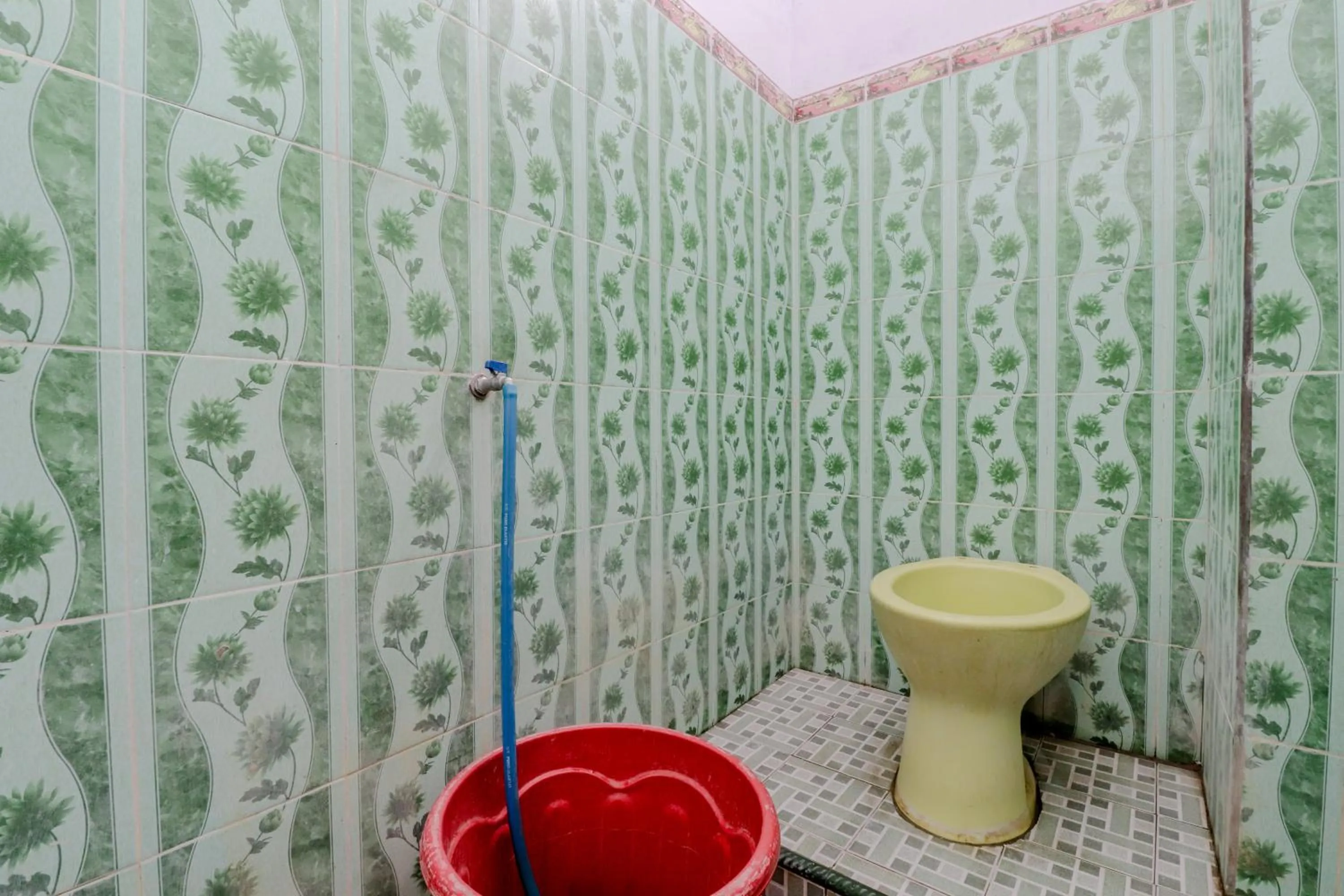 Bathroom in Losmen Panorama