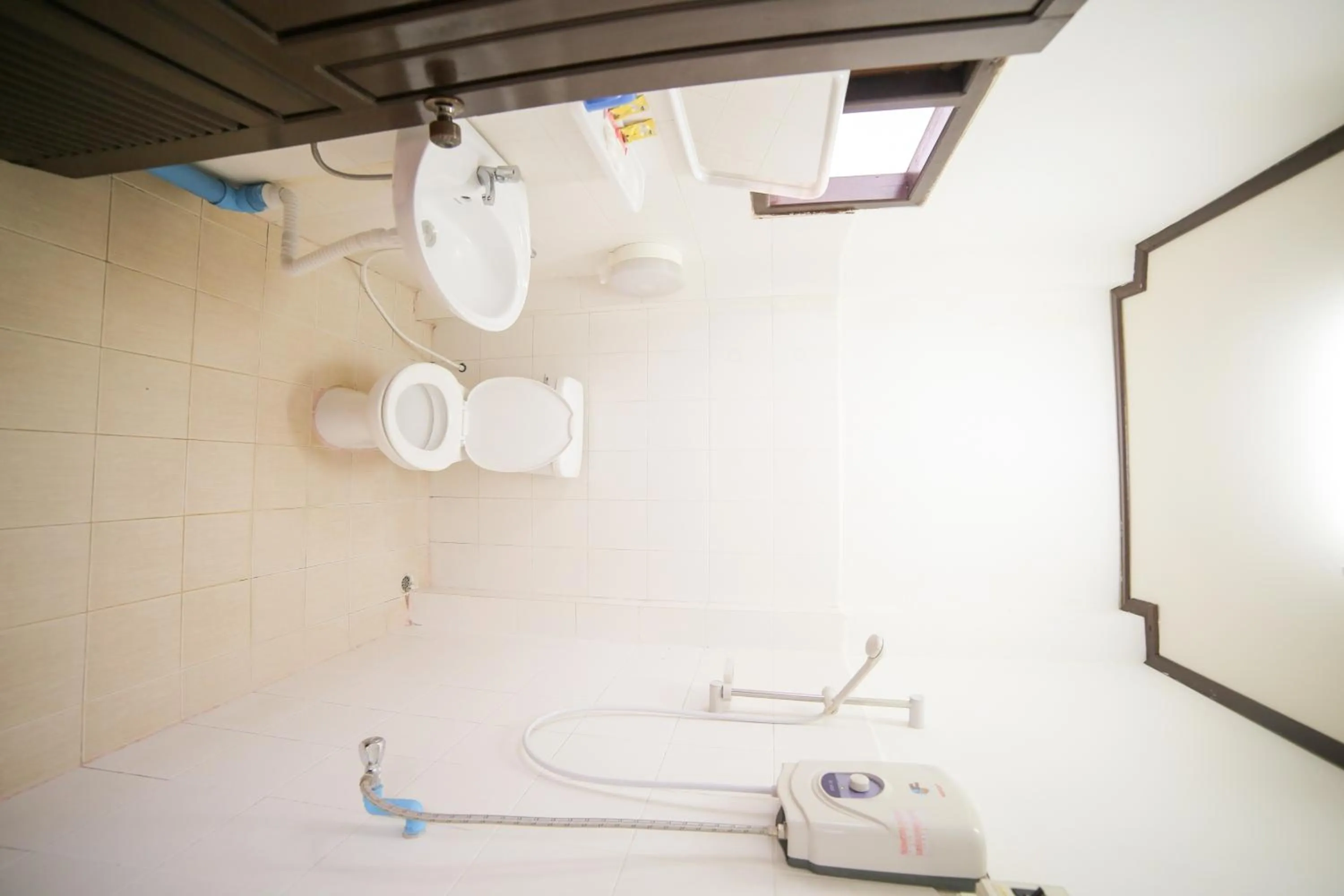 Bathroom in Maylay Guesthouse