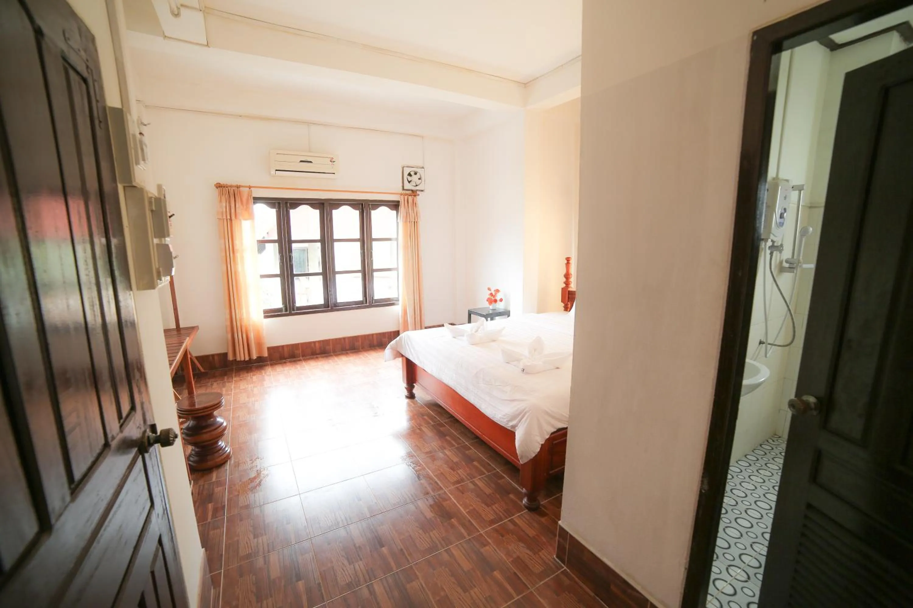 Photo of the whole room, Bed in Maylay Guesthouse