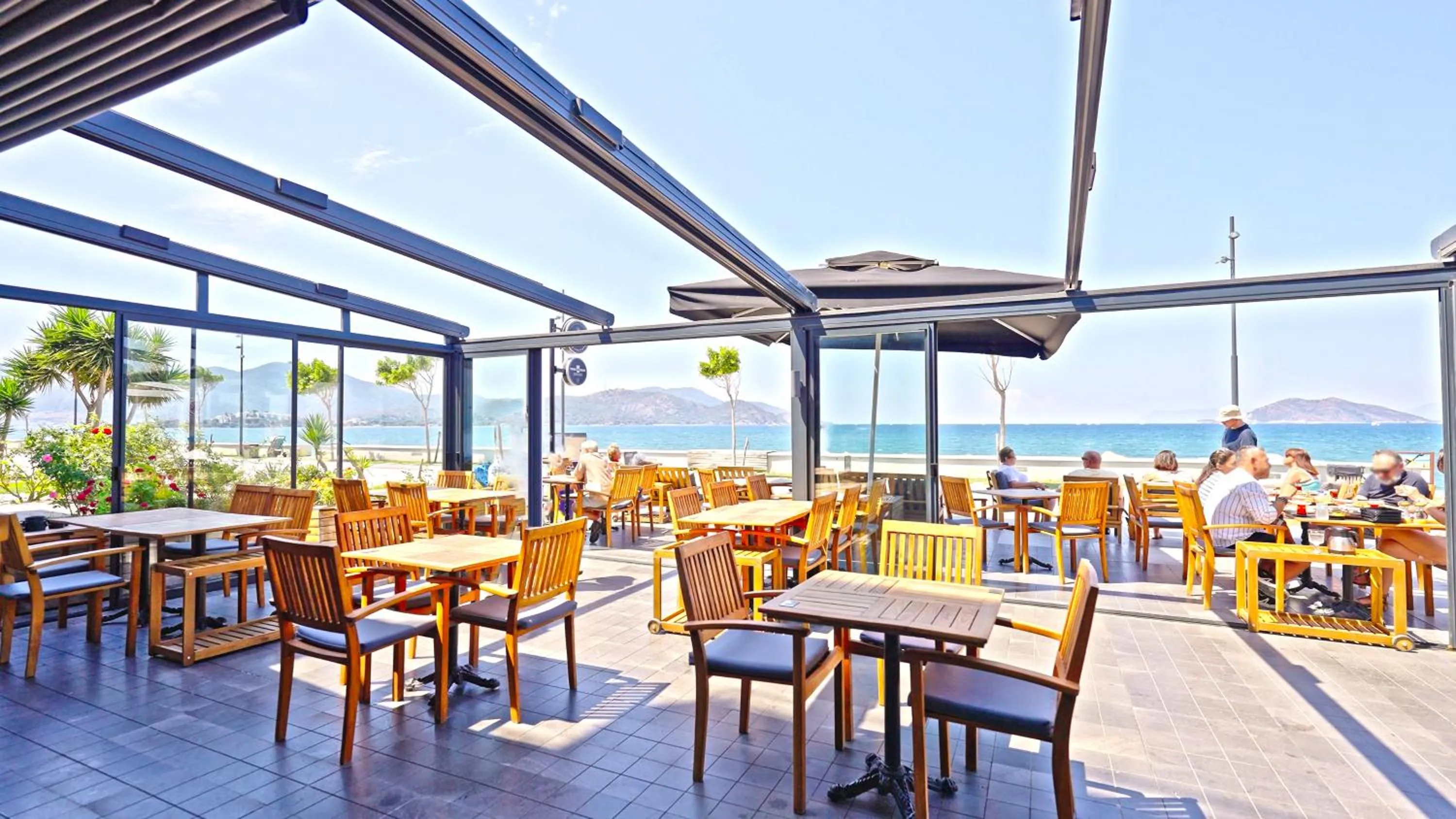 Property building in Yasemin Hotel