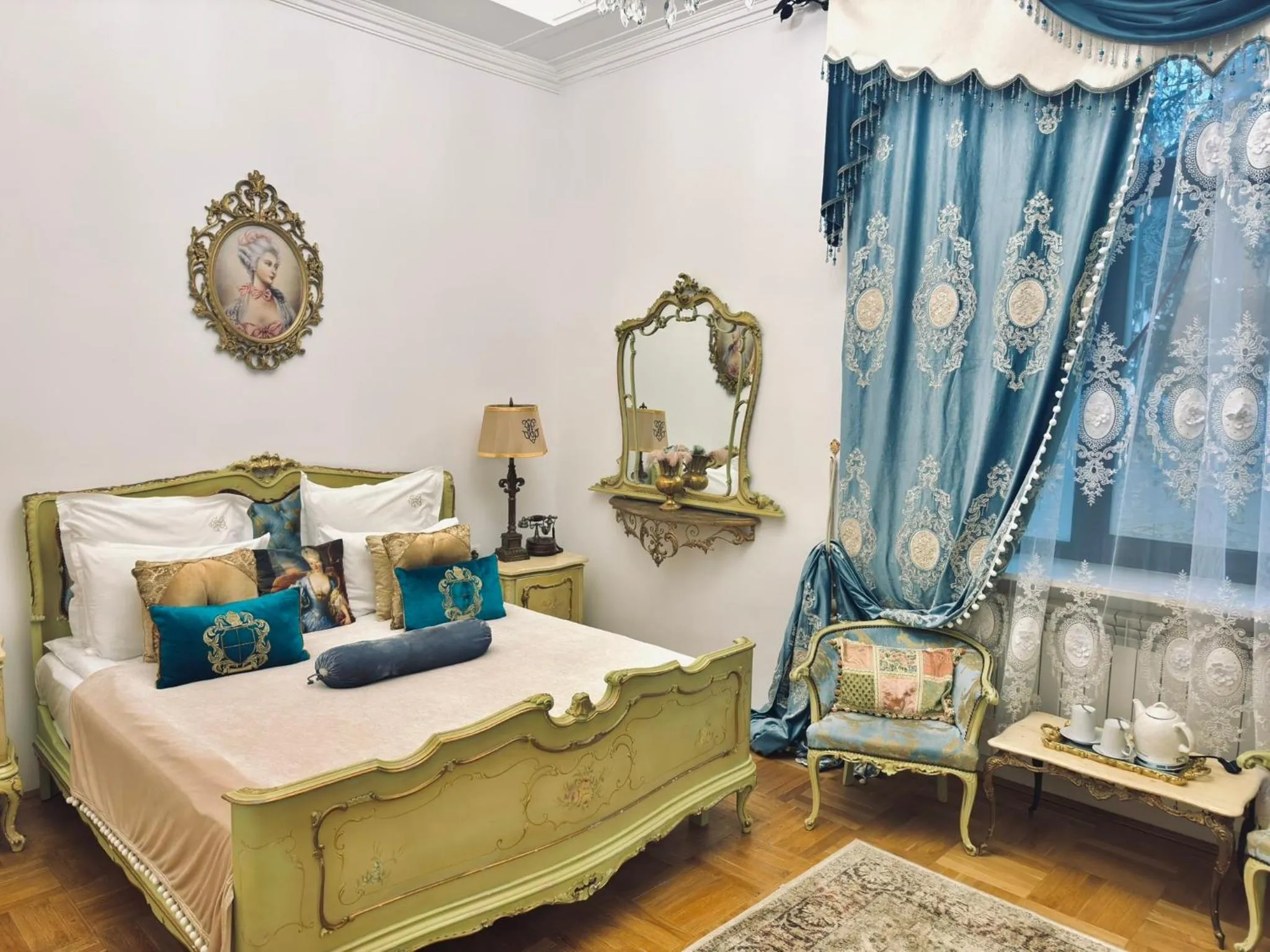 Bedroom, Bed in Conacul Coroanei Luxury Boutique Hotel