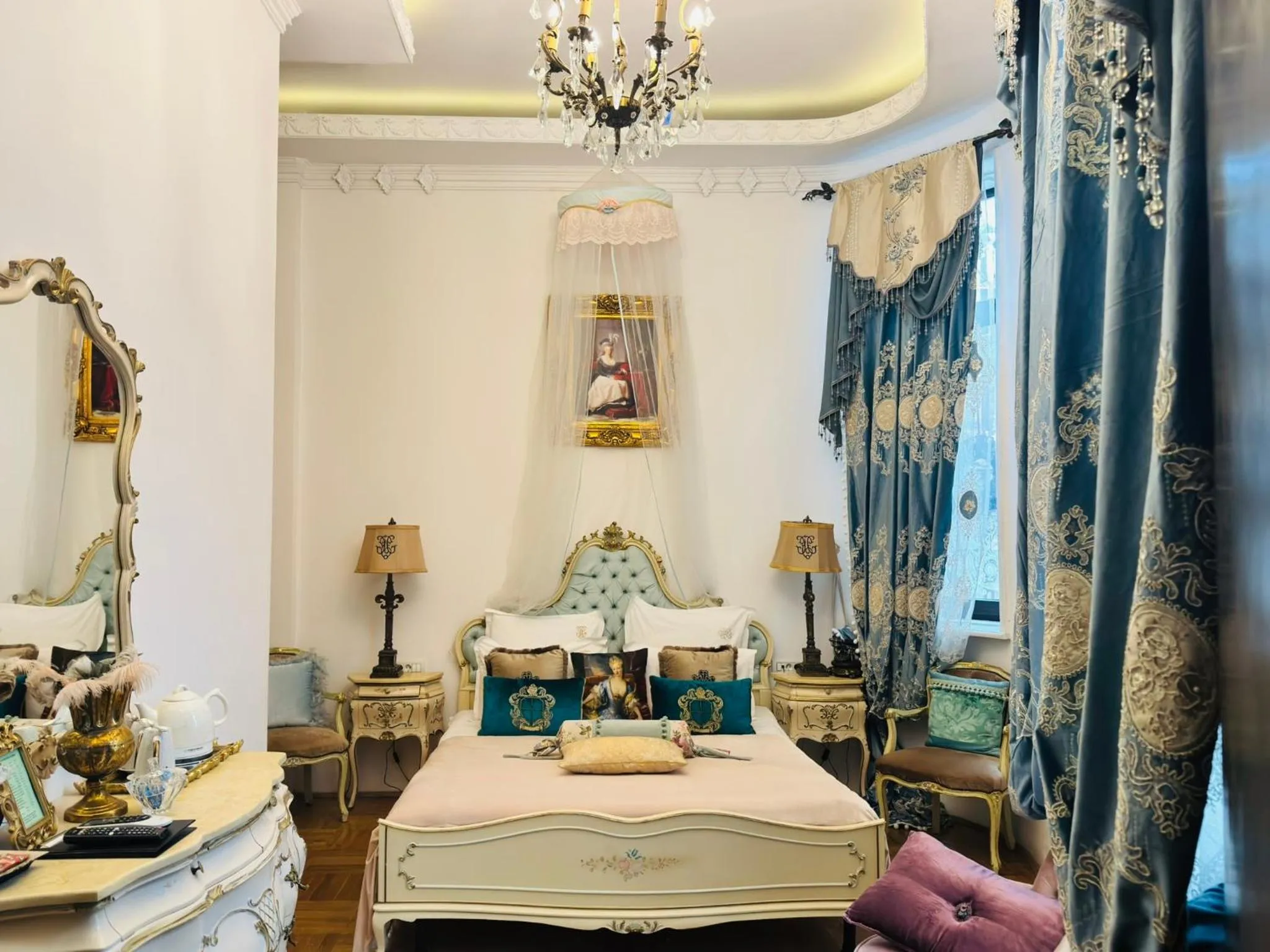 Bedroom in Conacul Coroanei Luxury Boutique Hotel