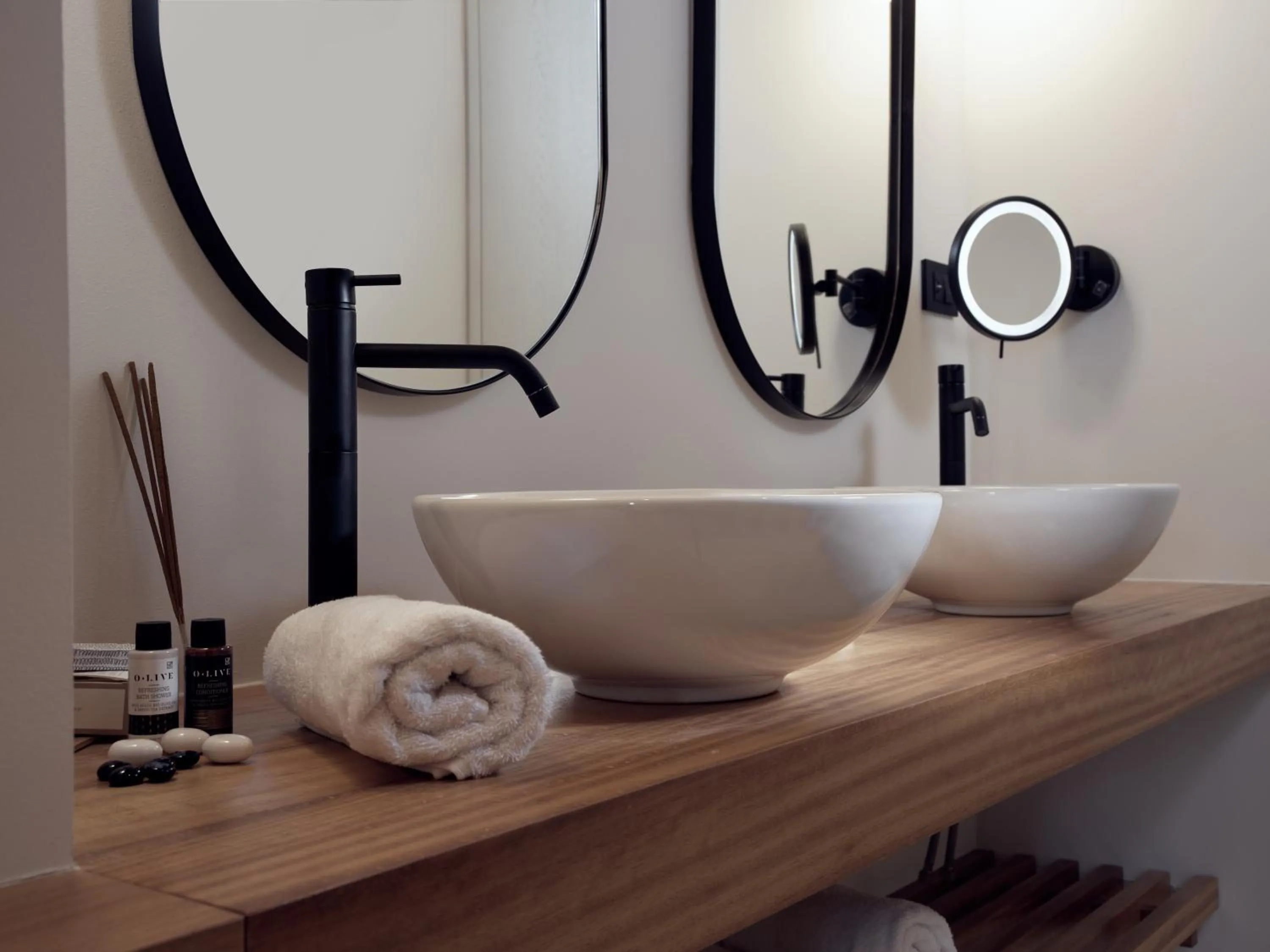 Bathroom in Contessina Suites & Spa - Adults Only