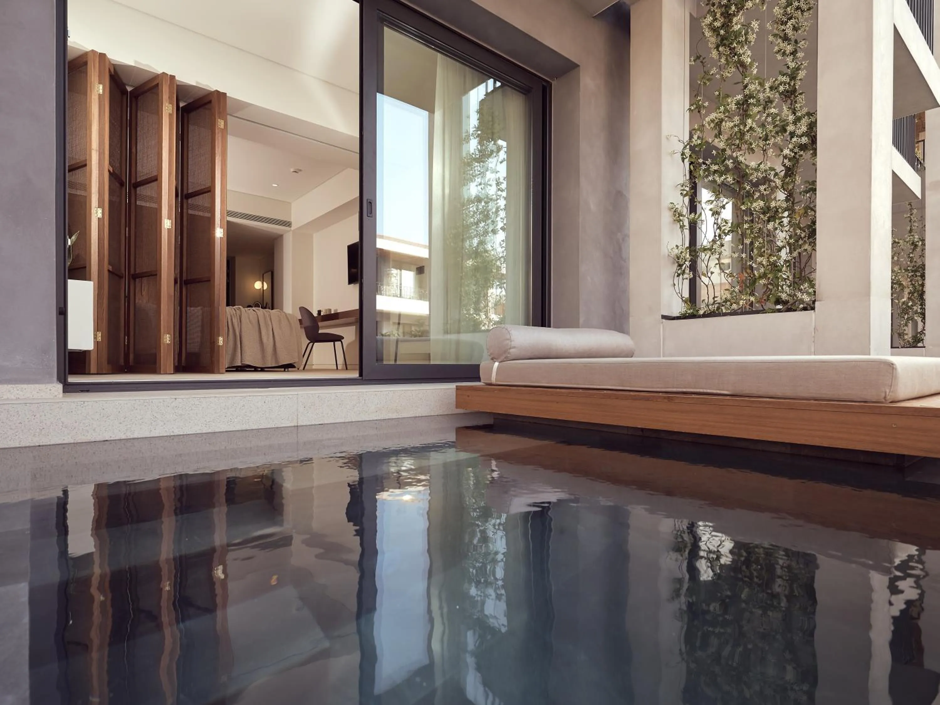 Swimming pool in Contessina Suites & Spa - Adults Only