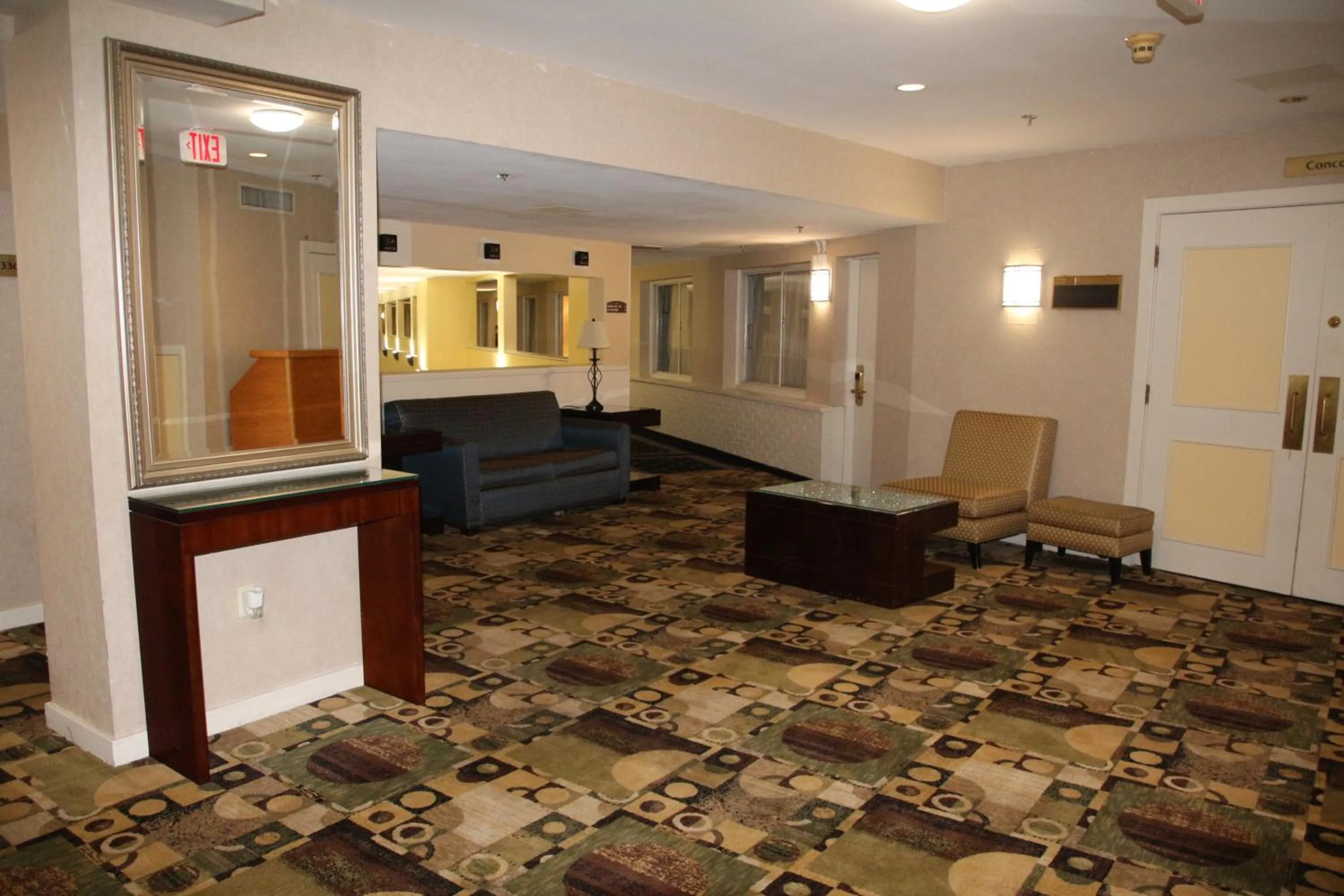 Area and facilities in Bedford Plaza Hotel - Boston