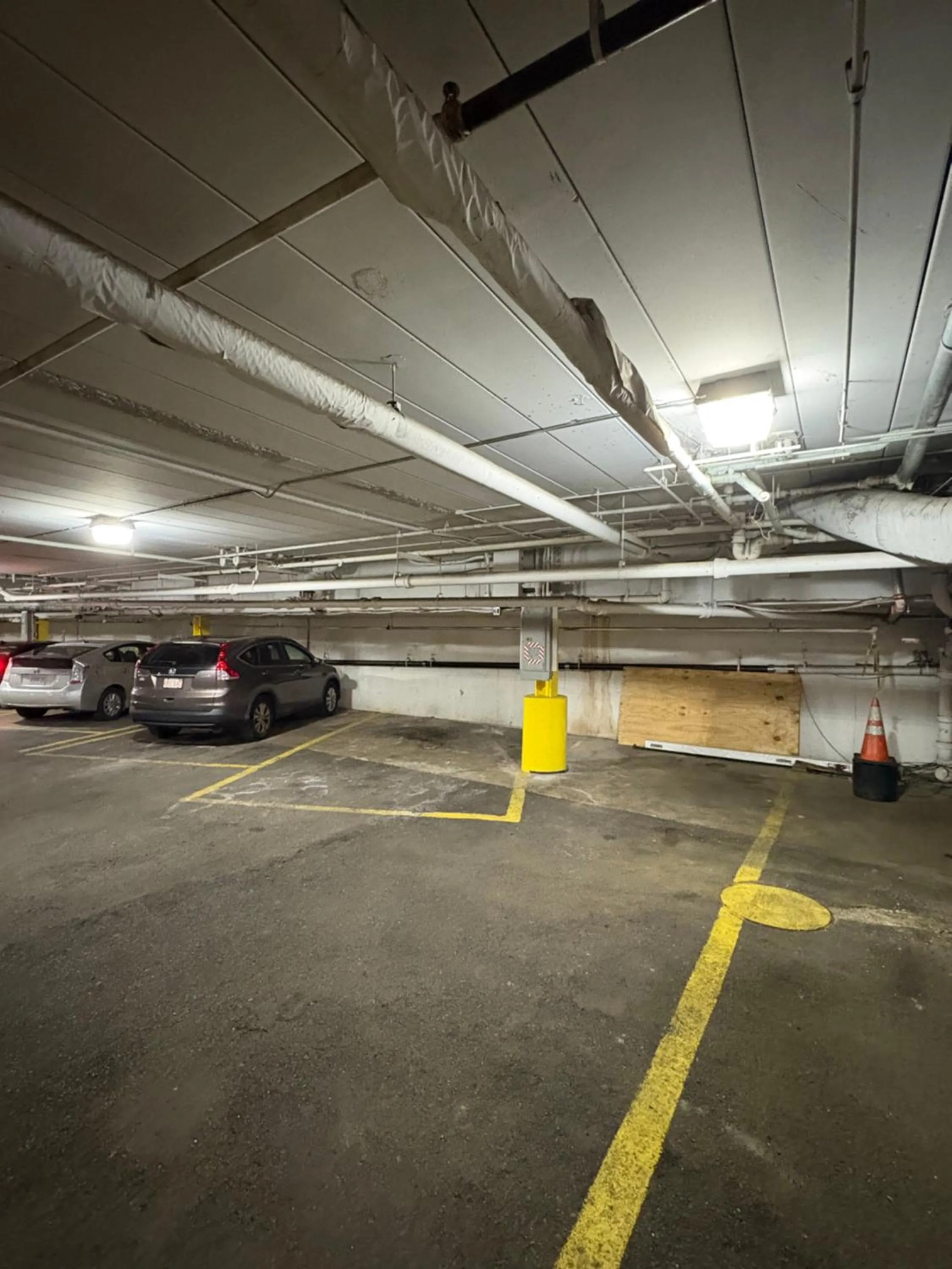 Parking in Bedford Plaza Hotel - Boston