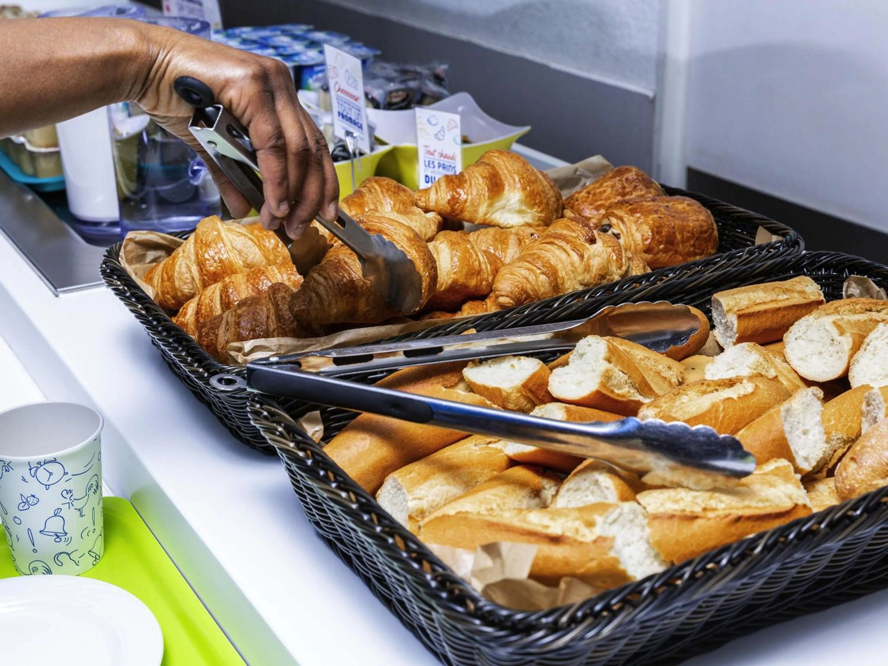 Breakfast in ibis budget Paris Porte de Vincennes