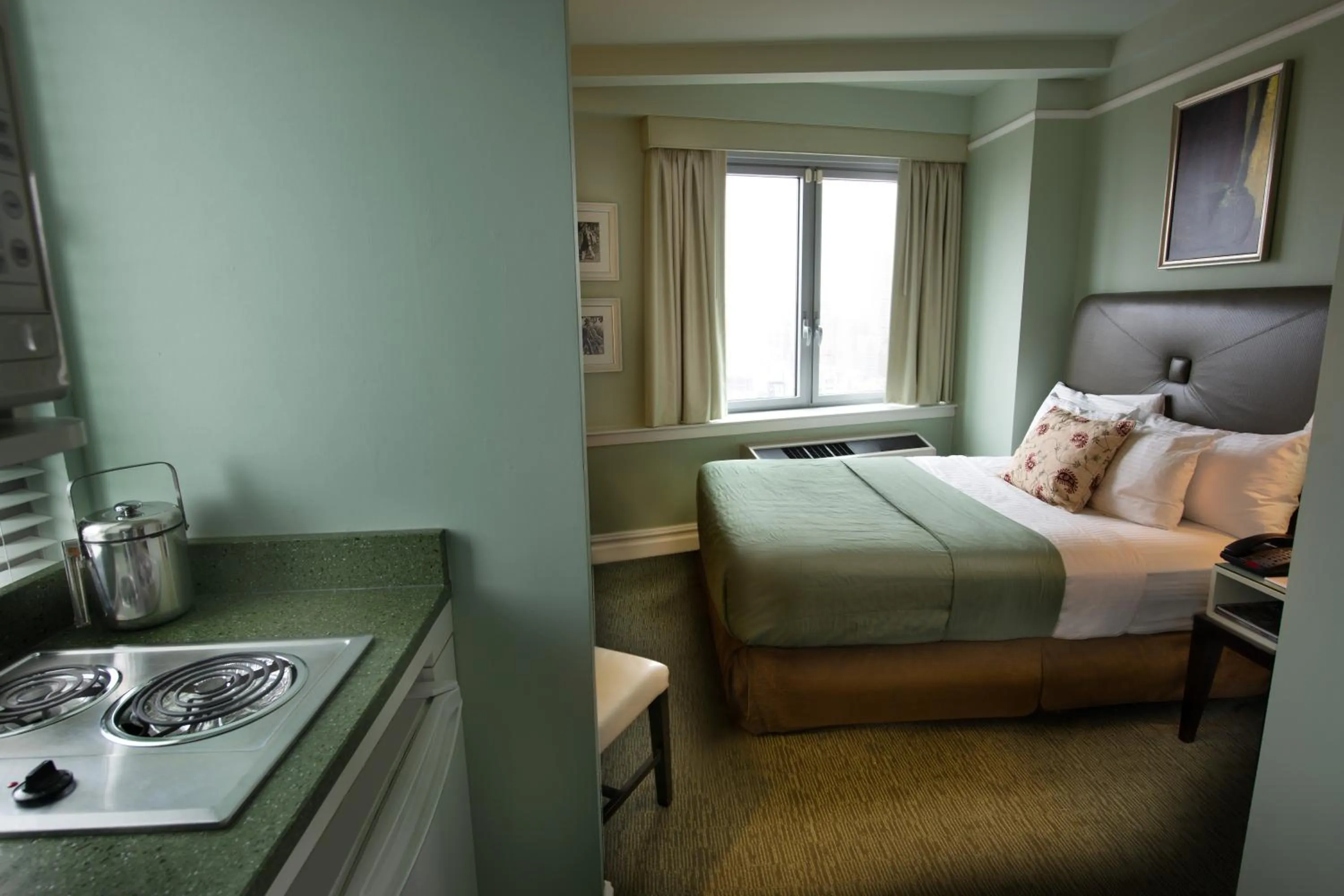 Bedroom, Bed in Hotel Beacon