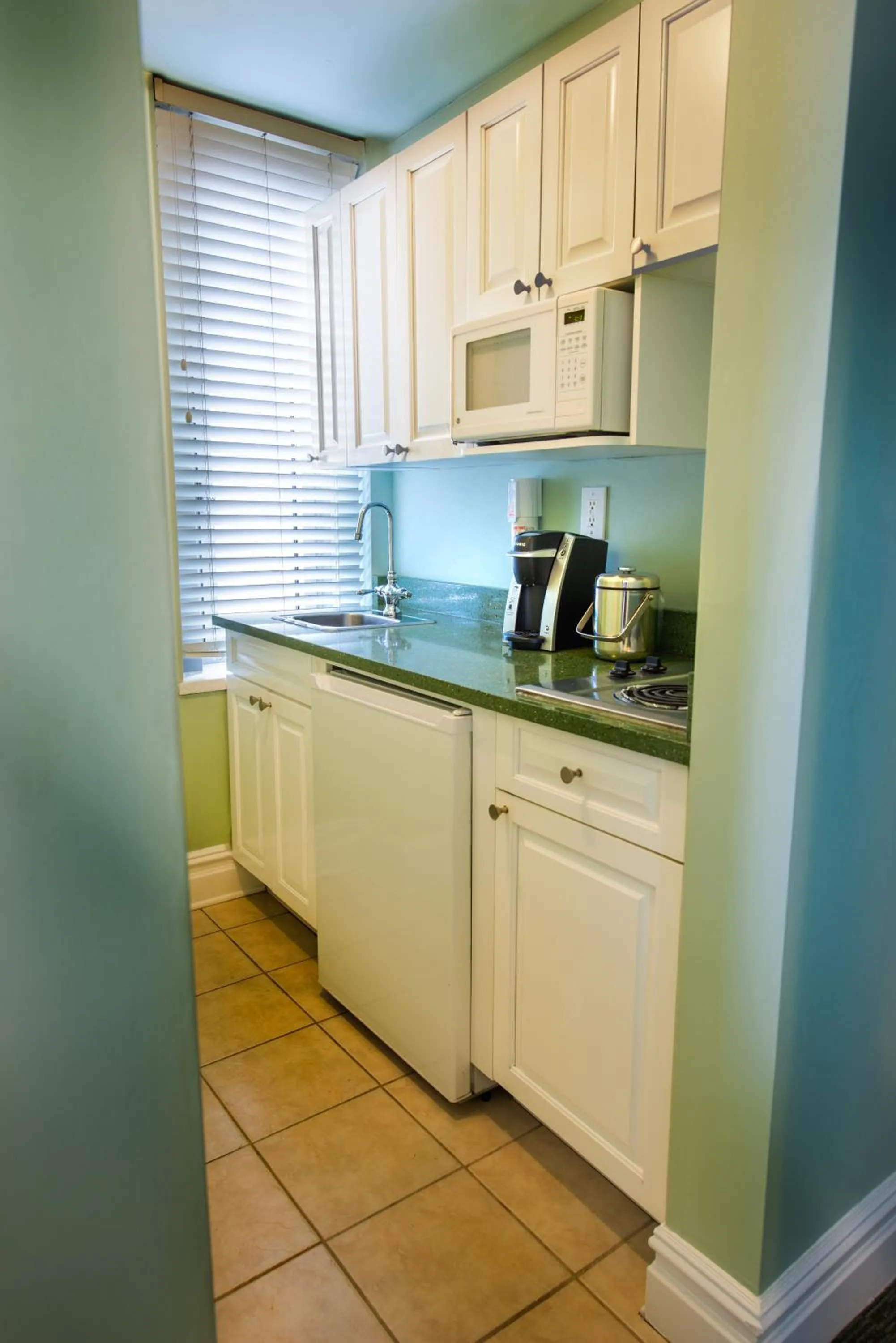 Kitchen or kitchenette in Hotel Beacon