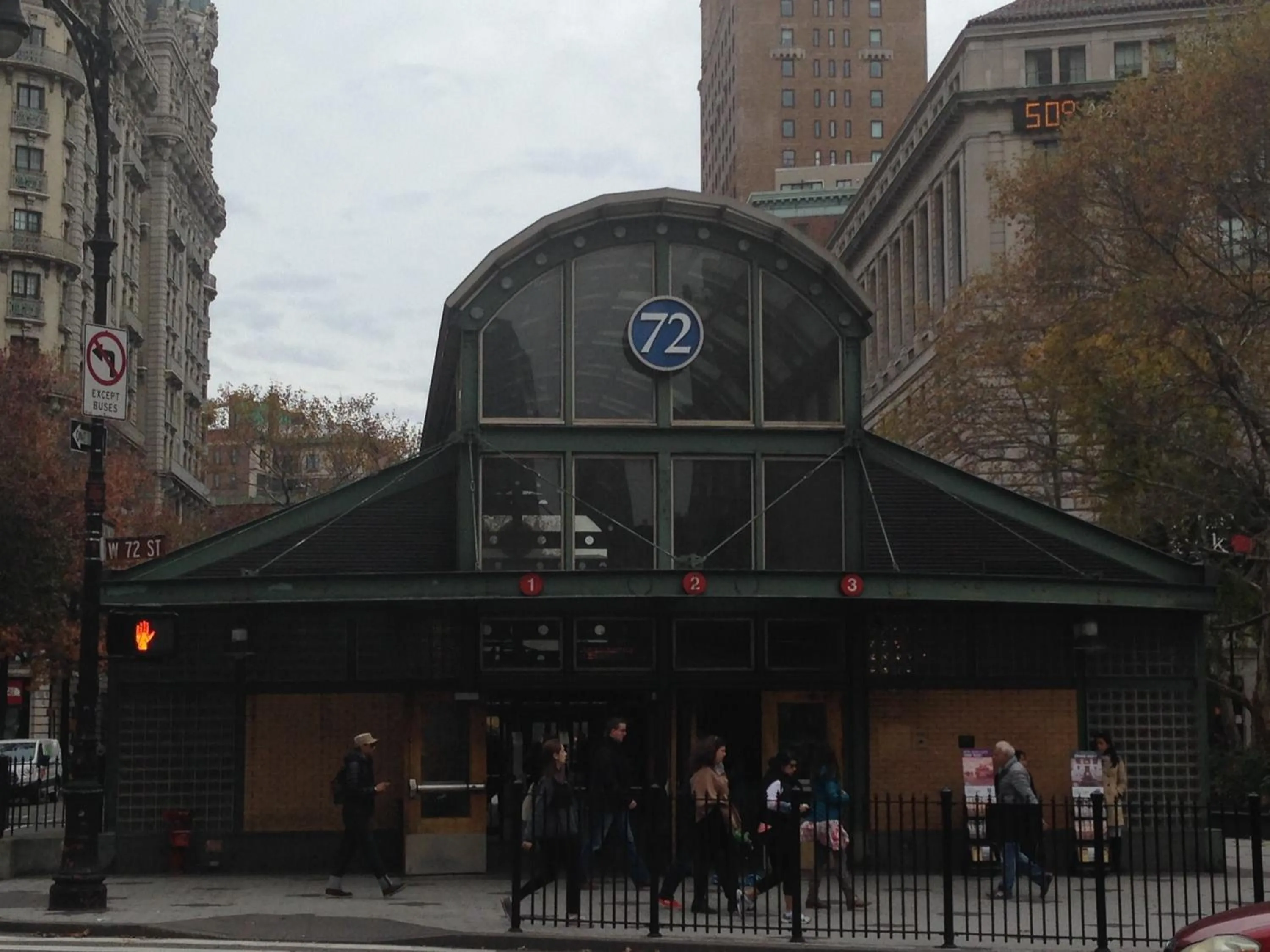 Area and facilities in Hotel Beacon