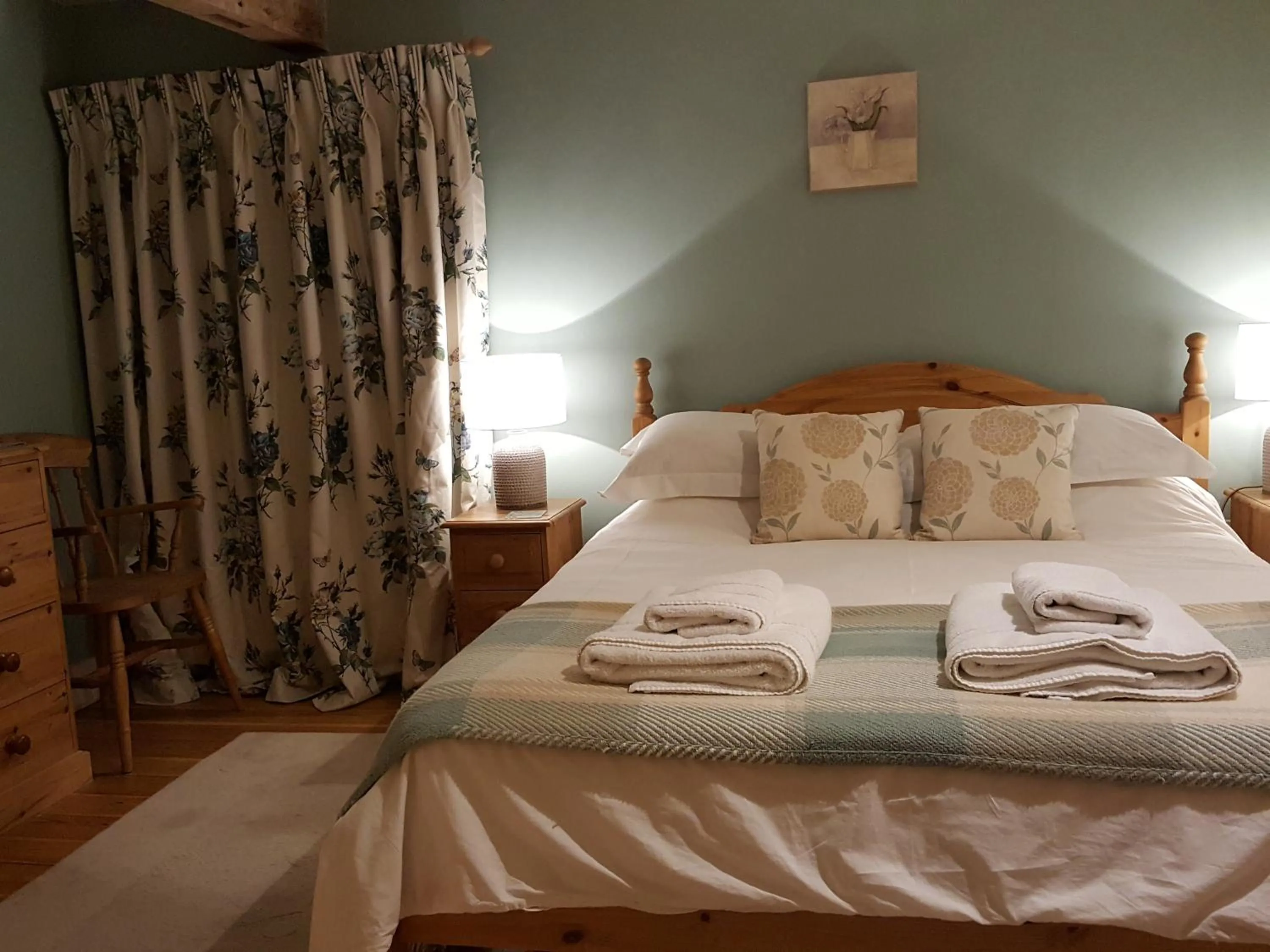 Photo of the whole room in Lockgate Dairy