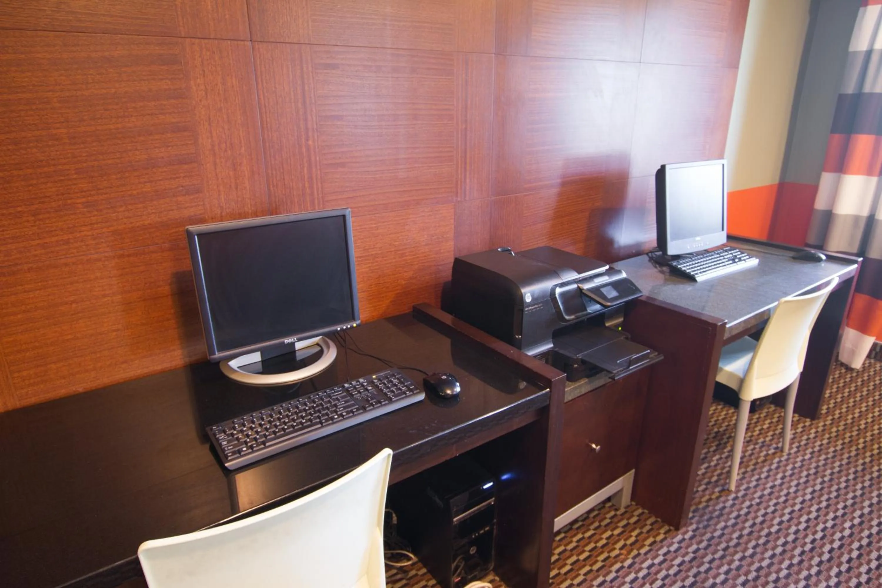 Lobby or reception in 3 Palms Hotel