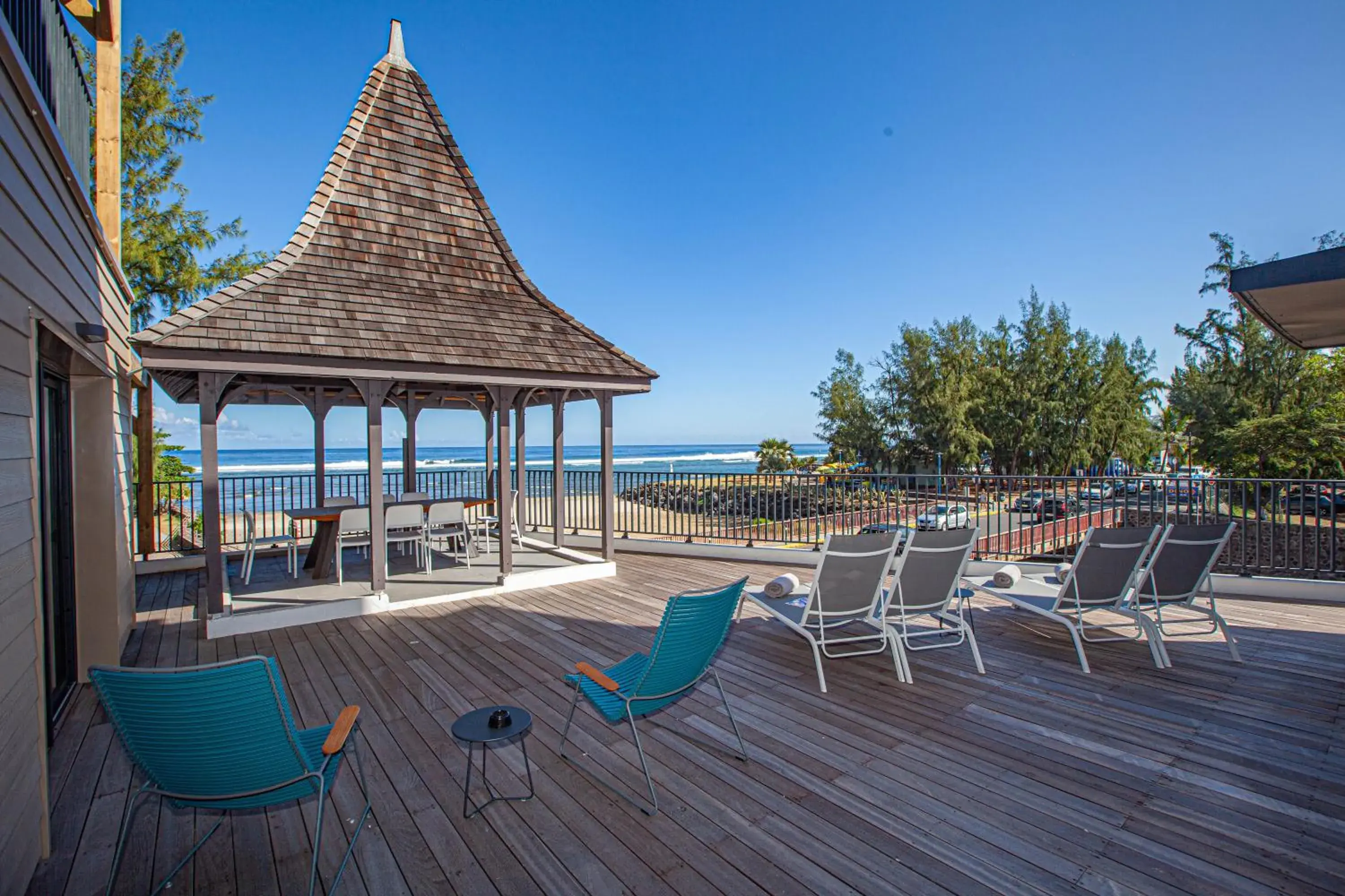 Three-Bedroom Apartment - Disability Access with Sea view in Résidence Santa Apolonia Three-Bedroom Apartment - Disability Access with Sea view in Résidence Santa Apolonia